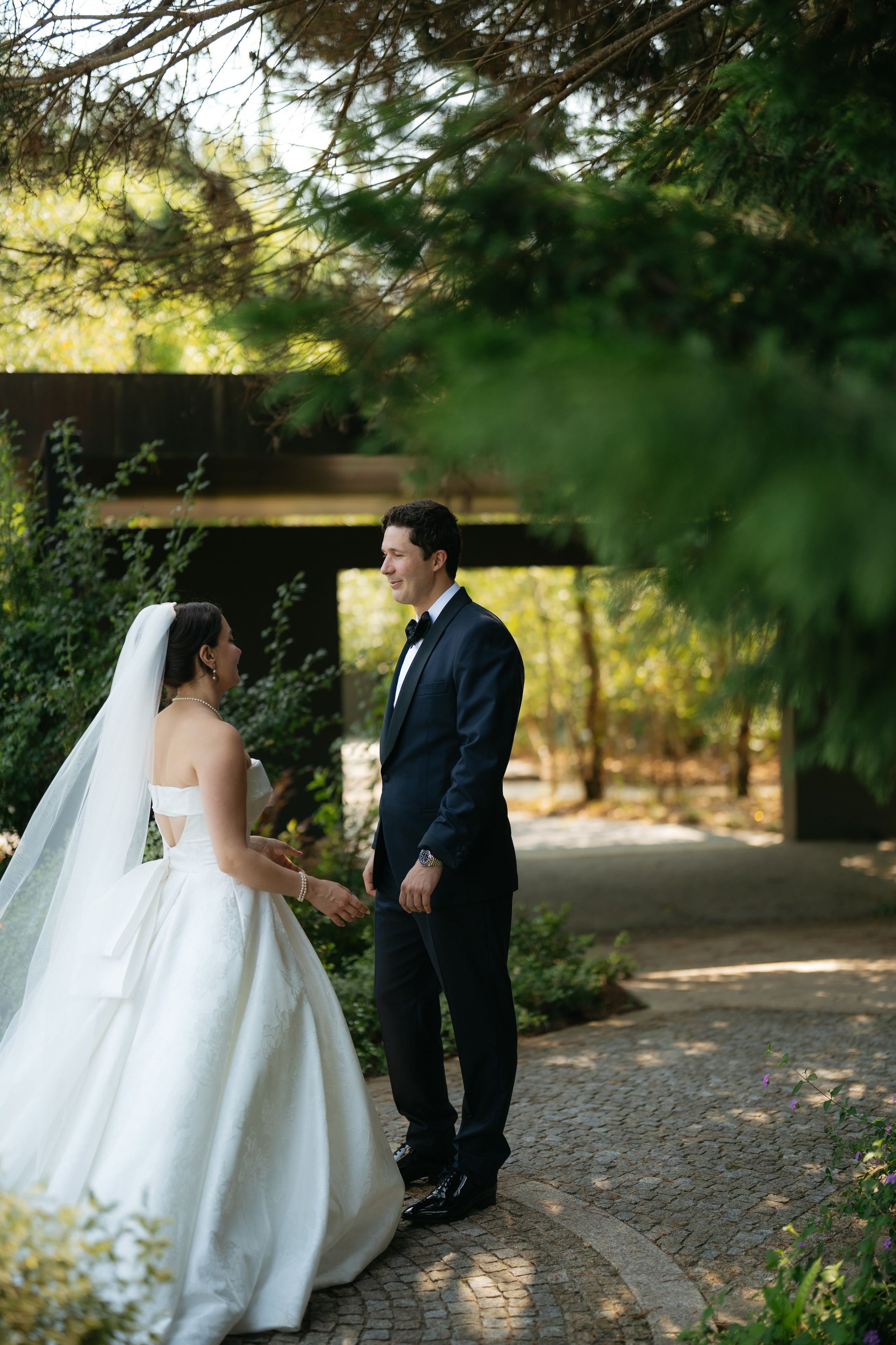 André and Gabrielle | A Timeless Garden Wedding at the Aqueduct