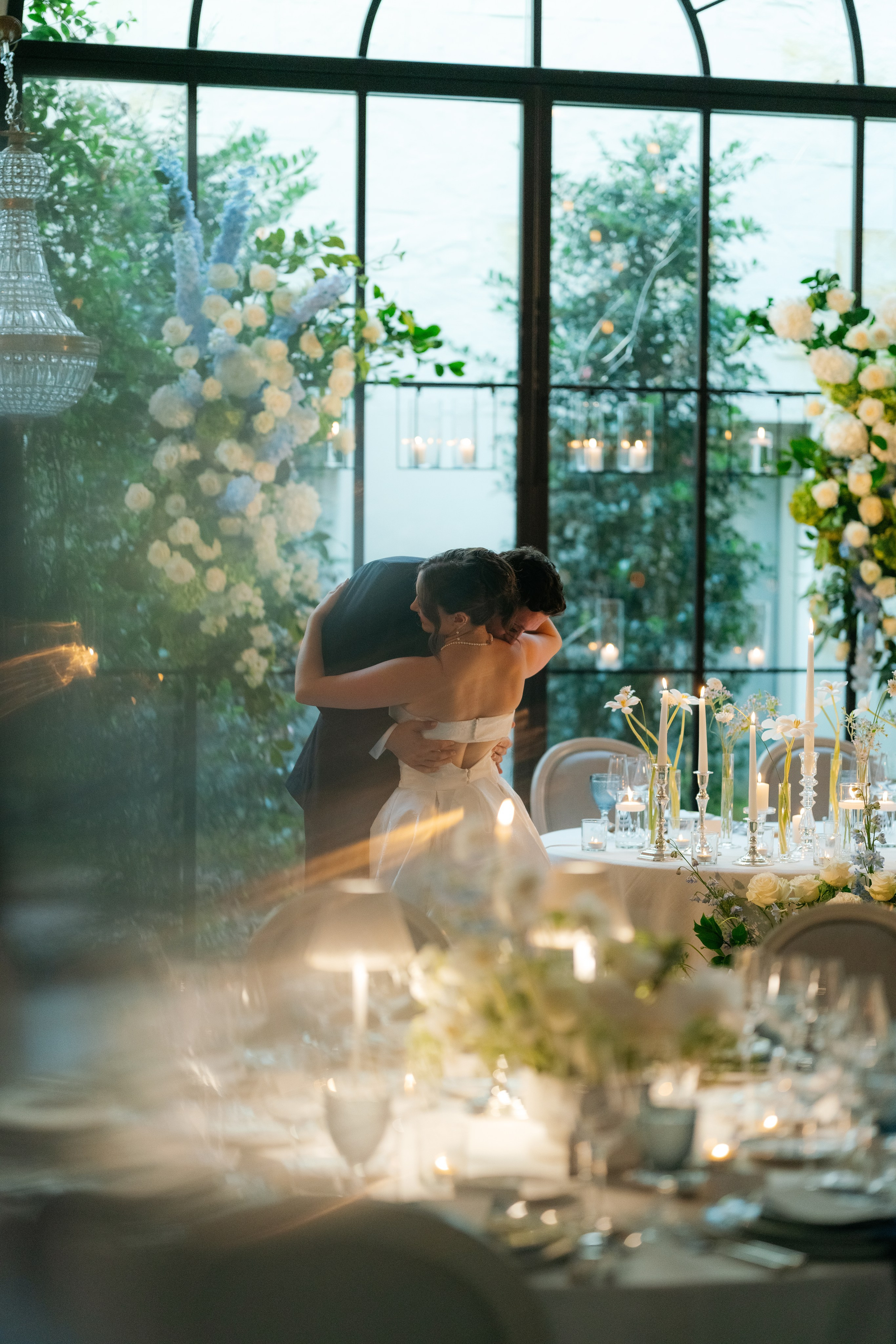 André and Gabrielle | A Timeless Garden Wedding at the Aqueduct