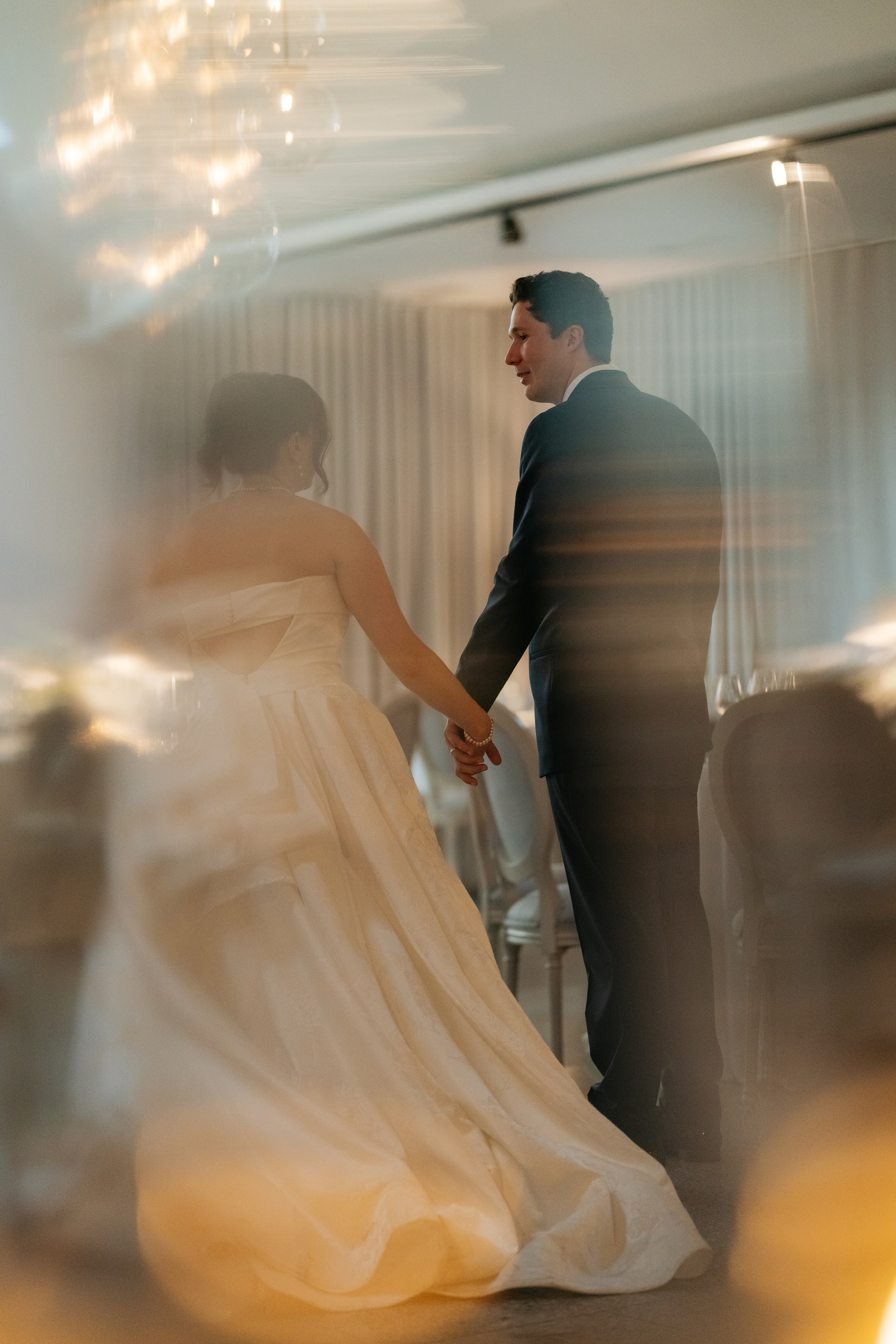 André and Gabrielle | A Timeless Garden Wedding at the Aqueduct