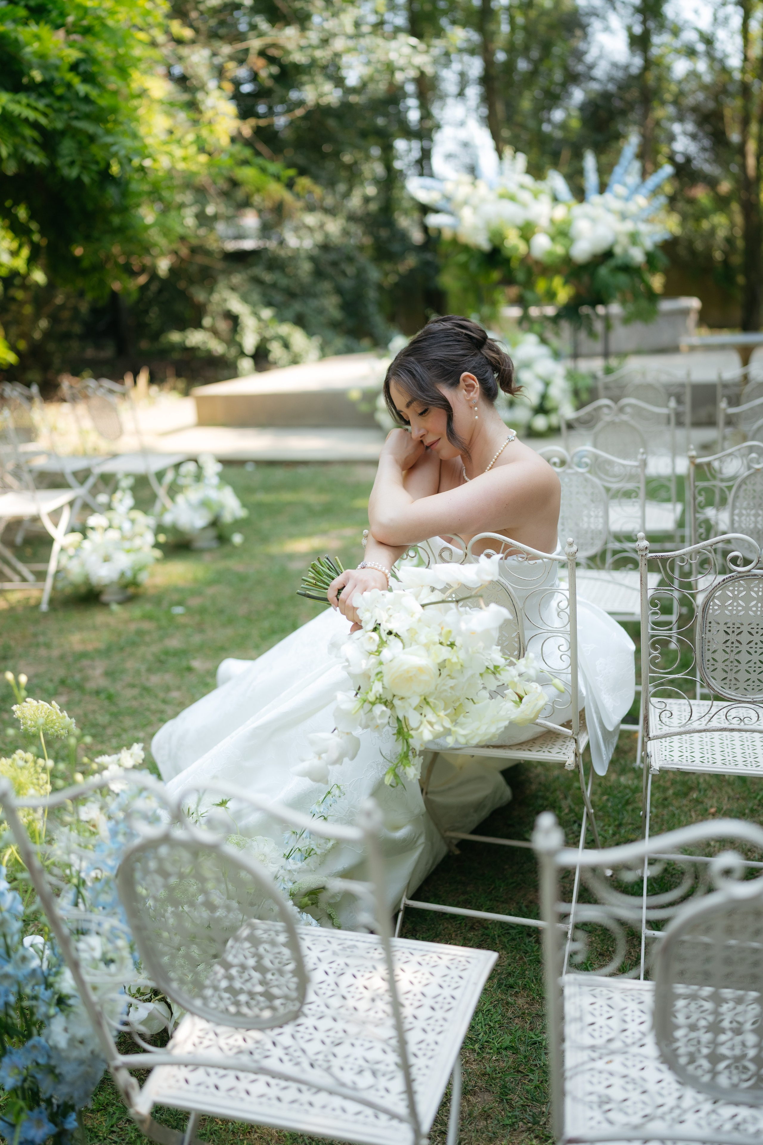 André and Gabrielle | A Timeless Garden Wedding at the Aqueduct