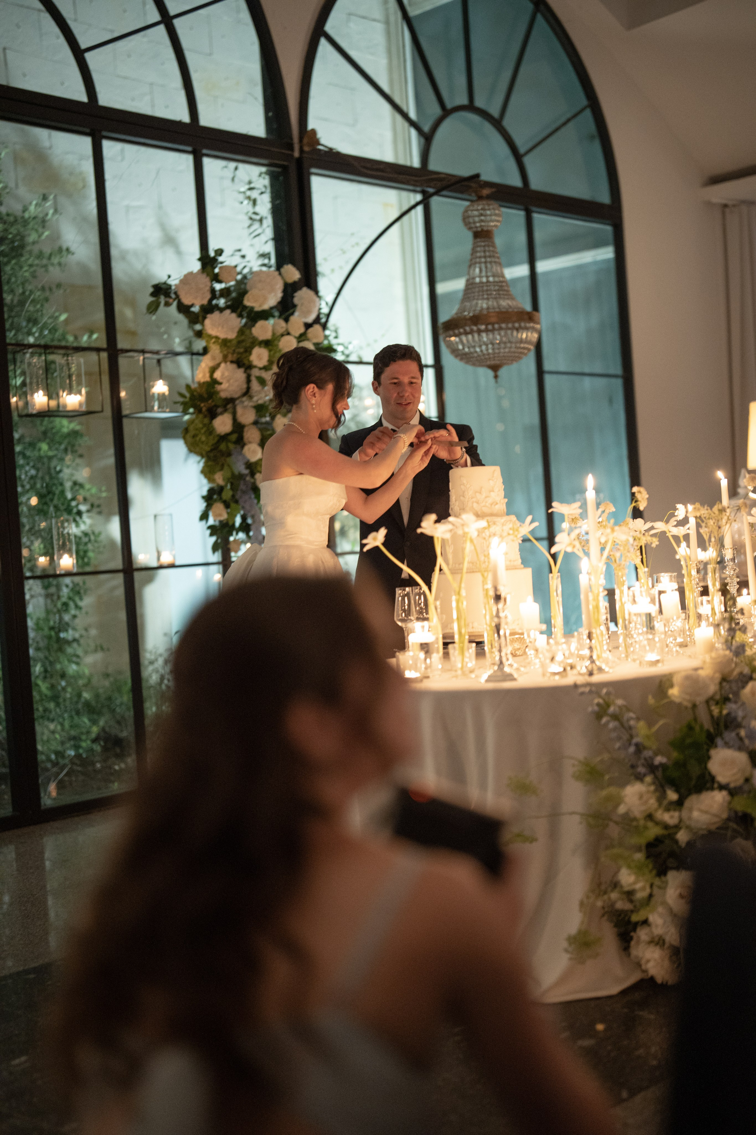 André and Gabrielle | A Timeless Garden Wedding at the Aqueduct