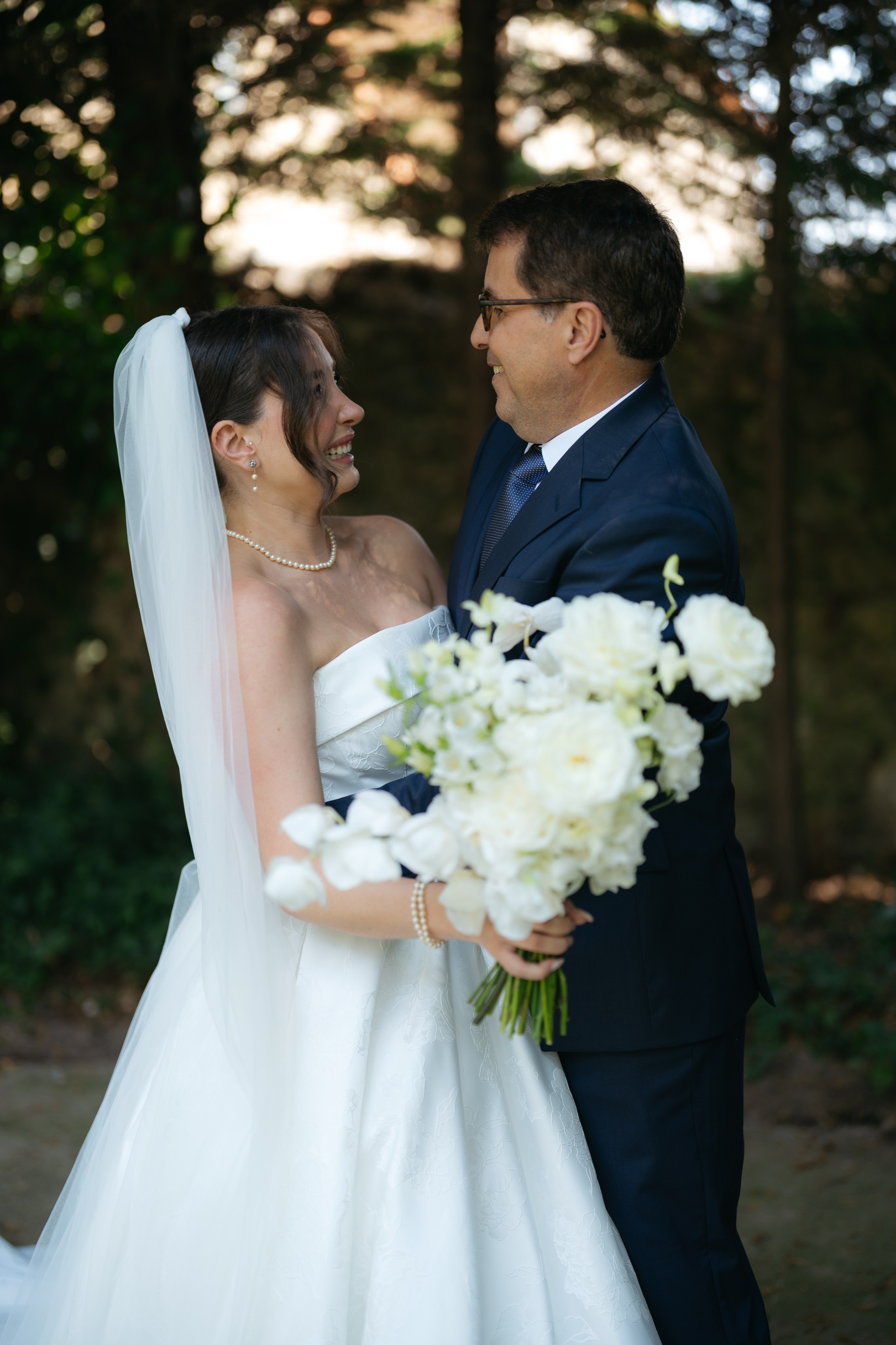 André and Gabrielle | A Timeless Garden Wedding at the Aqueduct