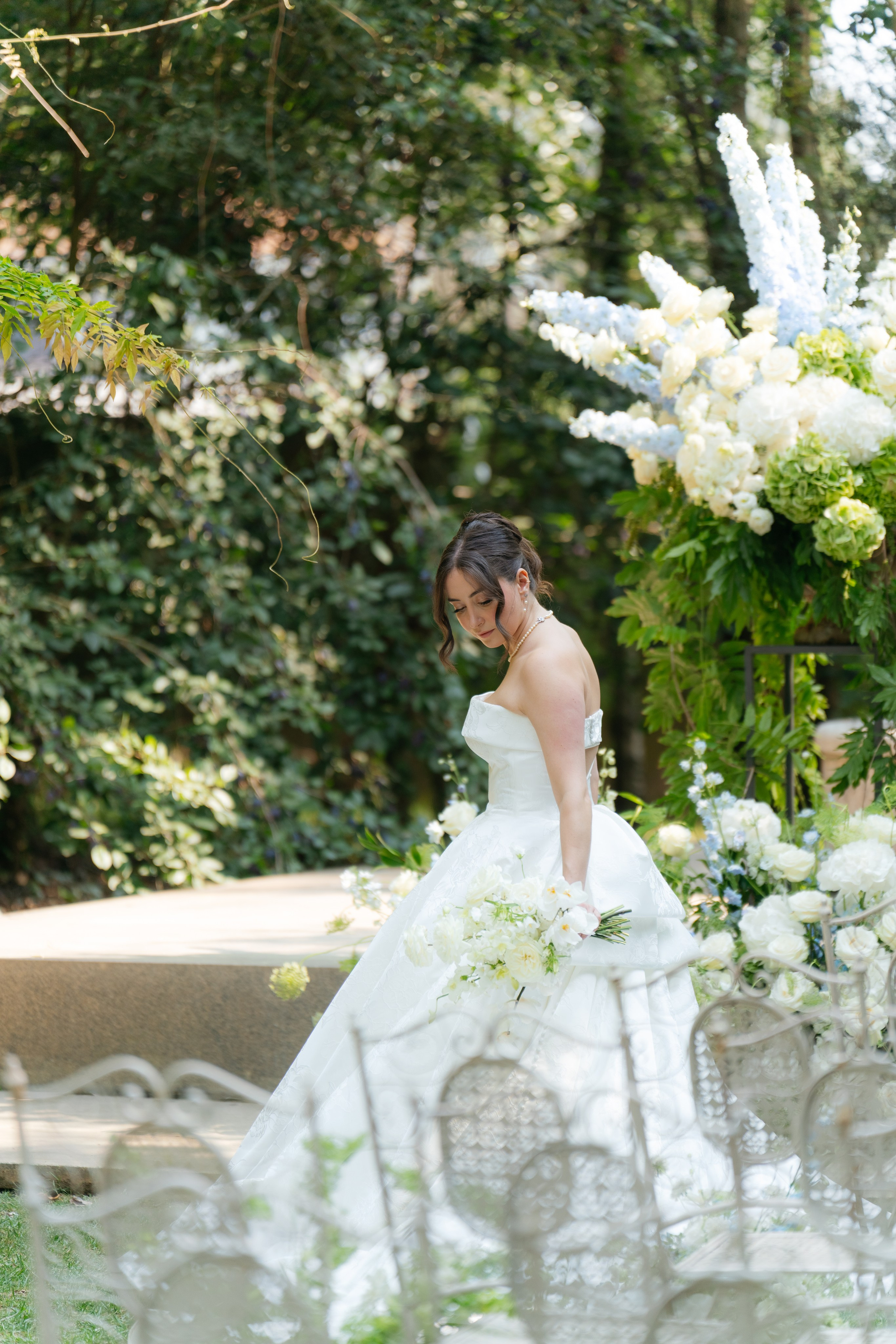 André and Gabrielle | A Timeless Garden Wedding at the Aqueduct