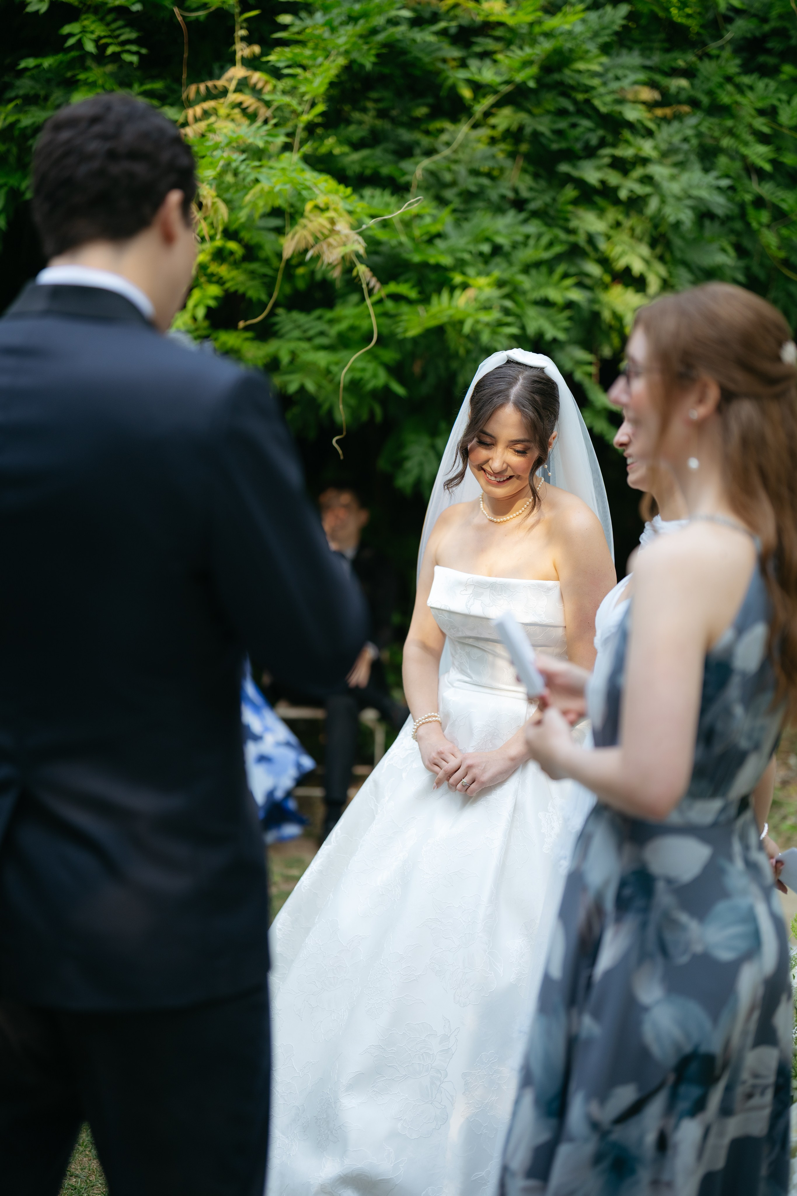 André and Gabrielle | A Timeless Garden Wedding at the Aqueduct