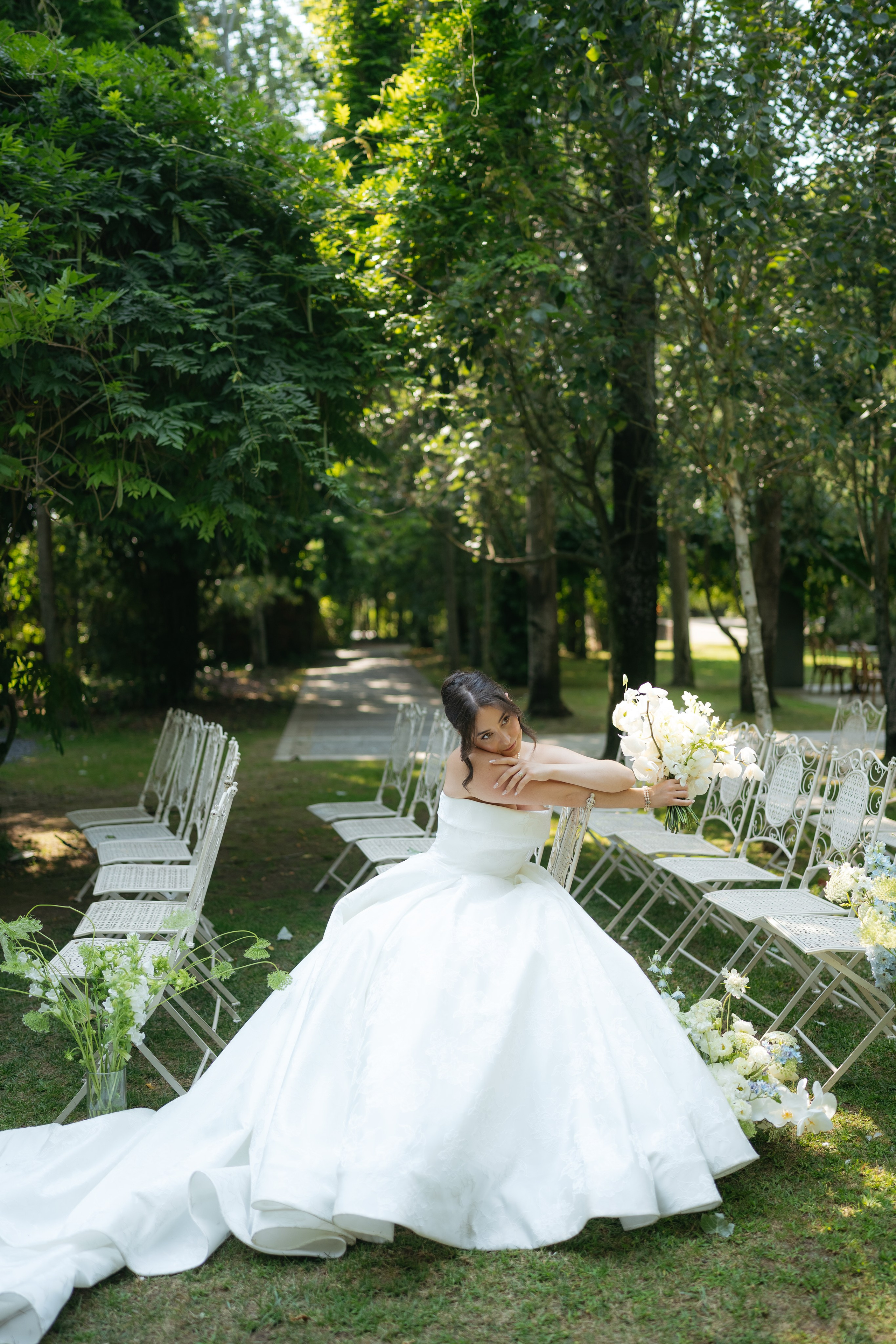 André and Gabrielle | A Timeless Garden Wedding at the Aqueduct