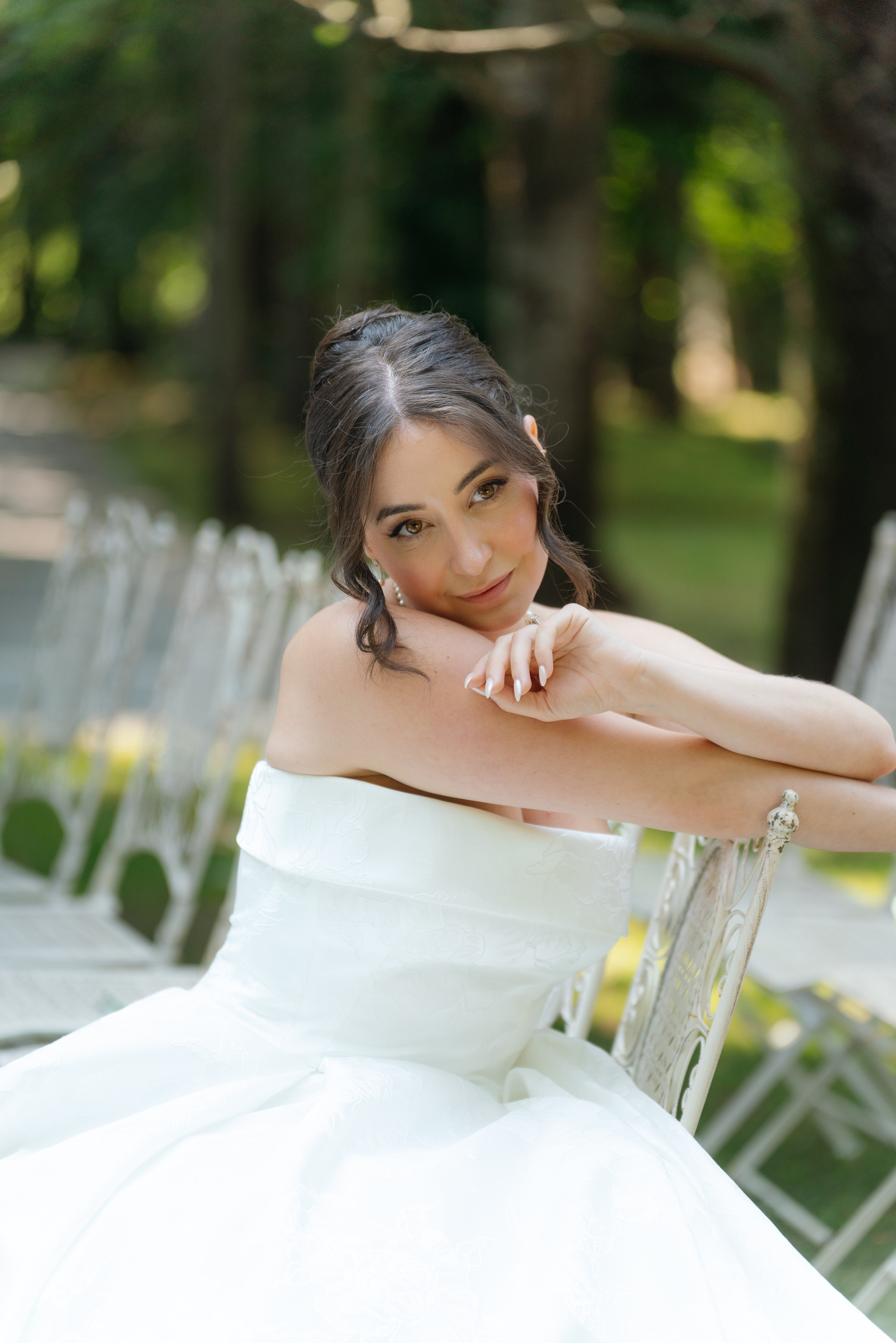 André and Gabrielle | A Timeless Garden Wedding at the Aqueduct