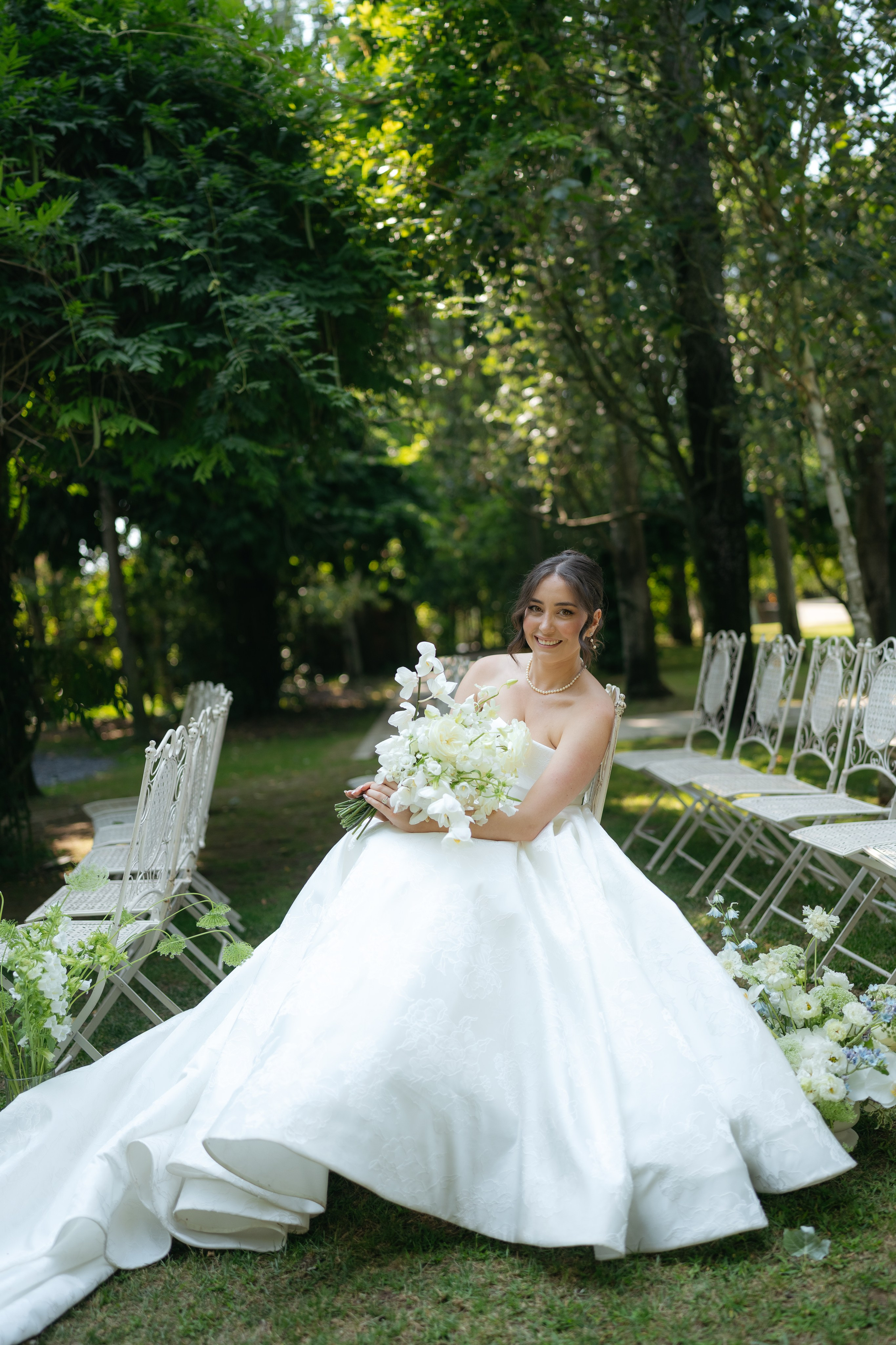 André and Gabrielle | A Timeless Garden Wedding at the Aqueduct