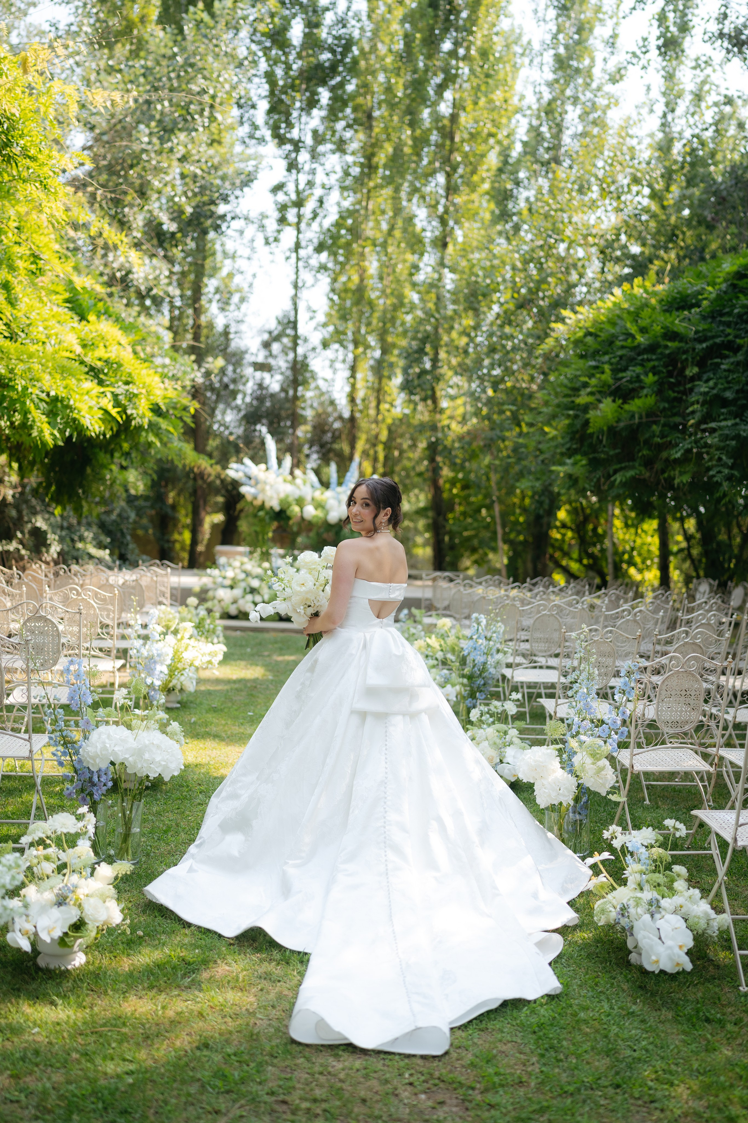 André and Gabrielle | A Timeless Garden Wedding at the Aqueduct