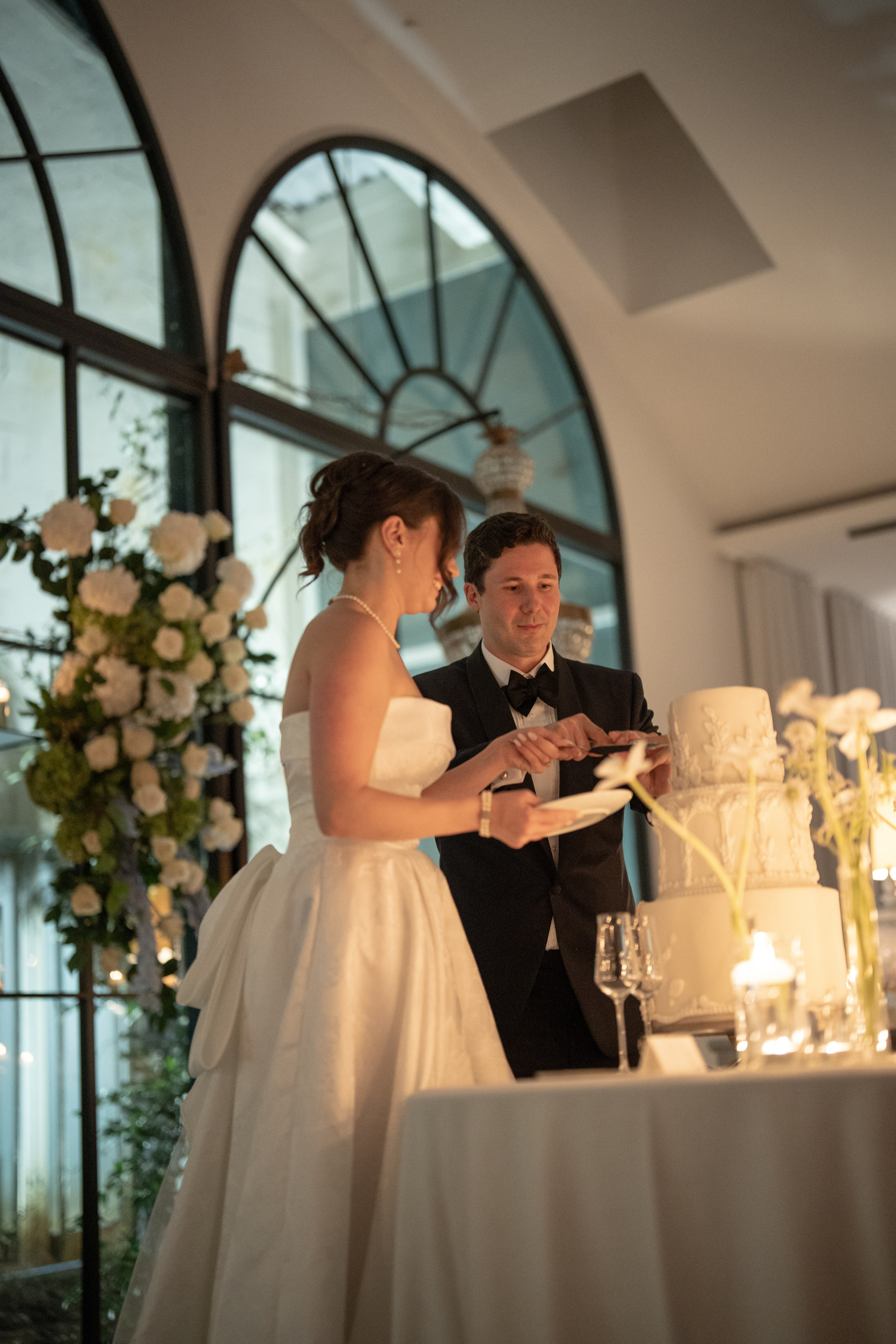 André and Gabrielle | A Timeless Garden Wedding at the Aqueduct
