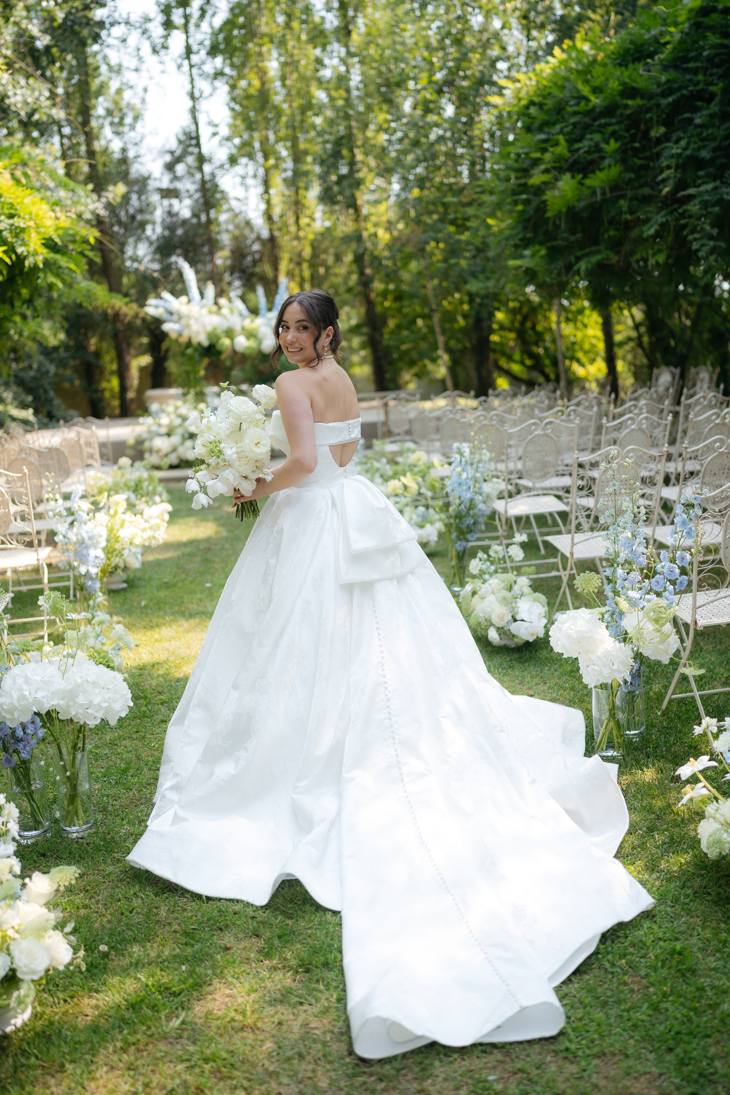 André and Gabrielle | A Timeless Garden Wedding at the Aqueduct