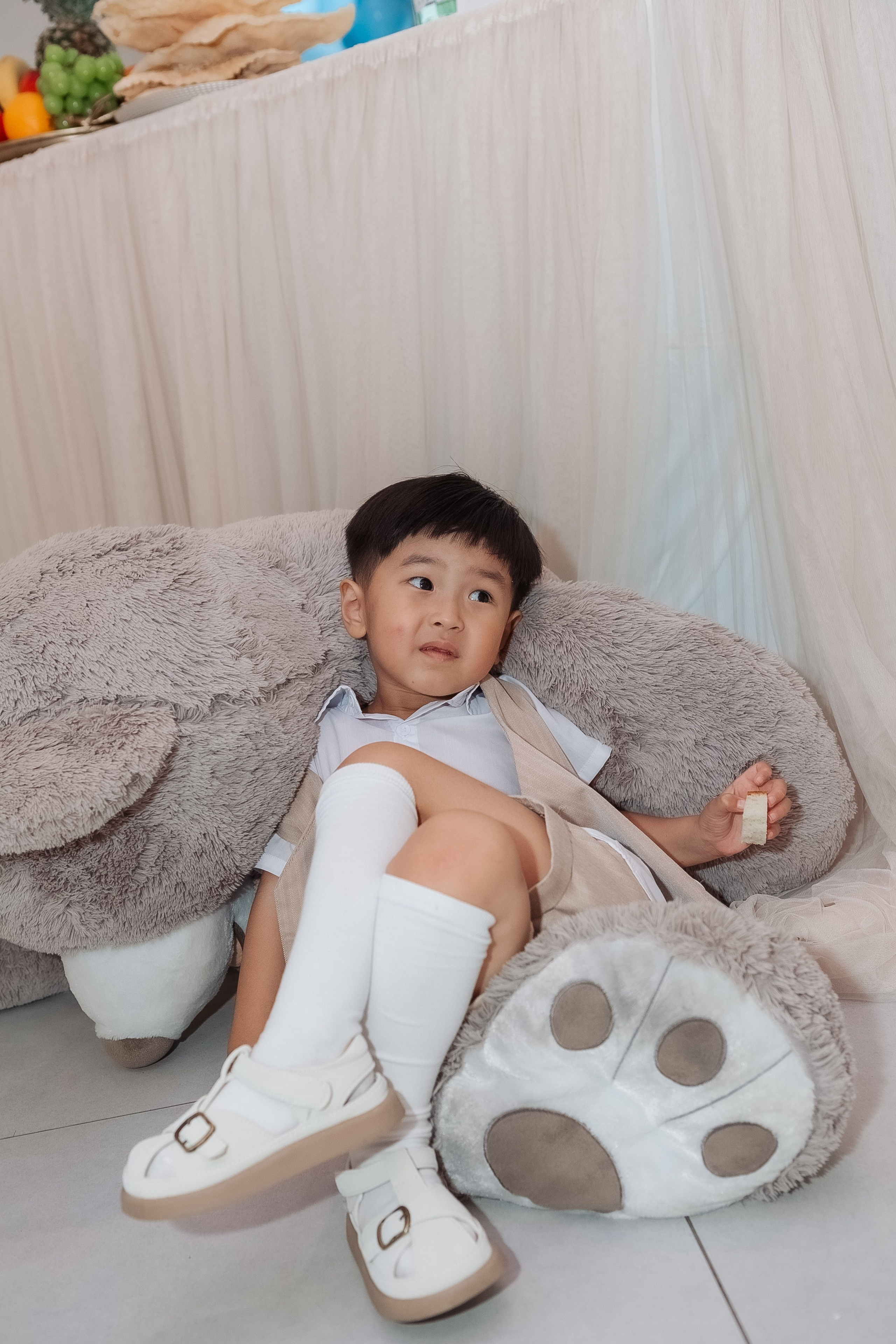 Тео дома и в ресторане. Фотограф беременности, ньюборн и годовасиков в Корее Жанна Хан