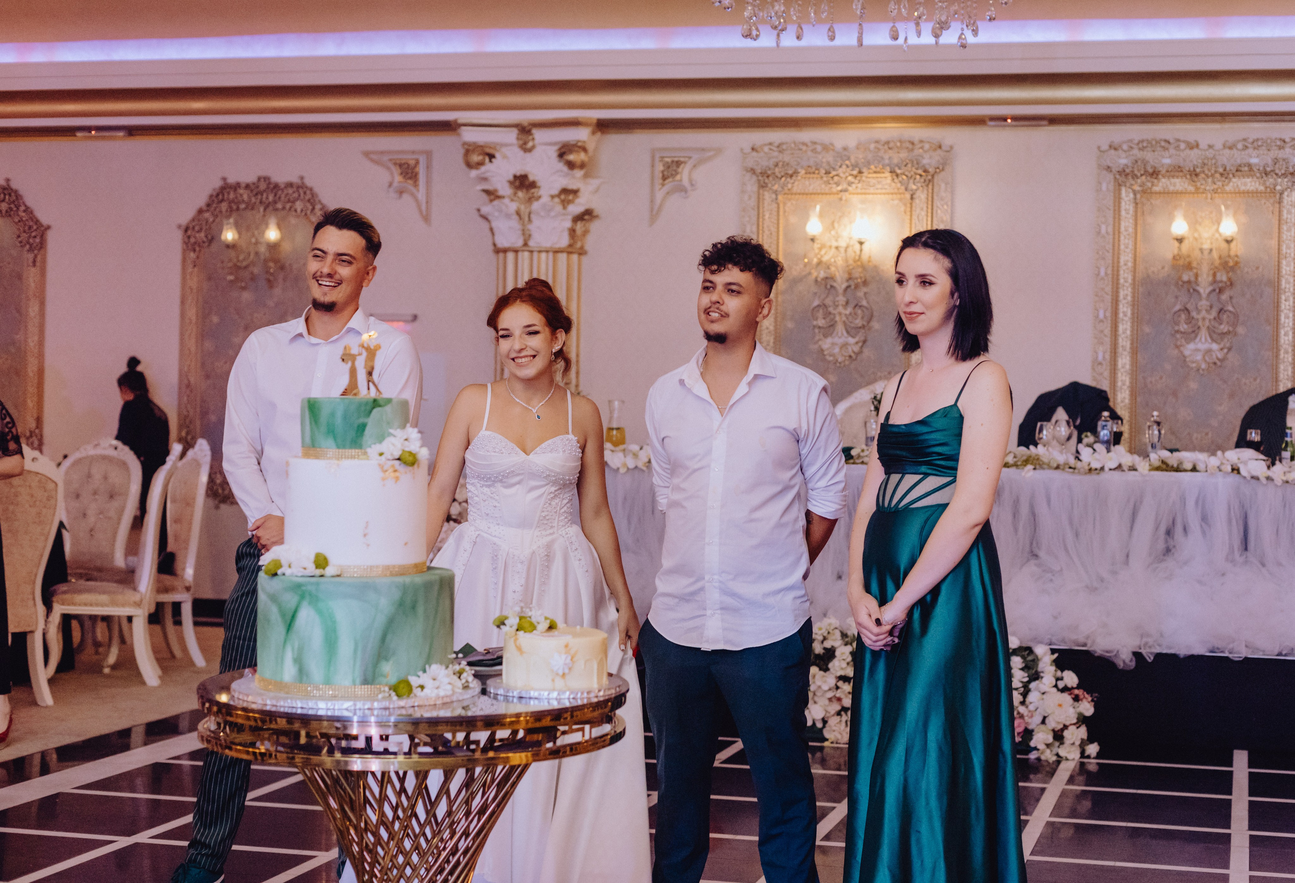 Paul & Maria. Wedding & couple photographer from Romania Rut Vetan