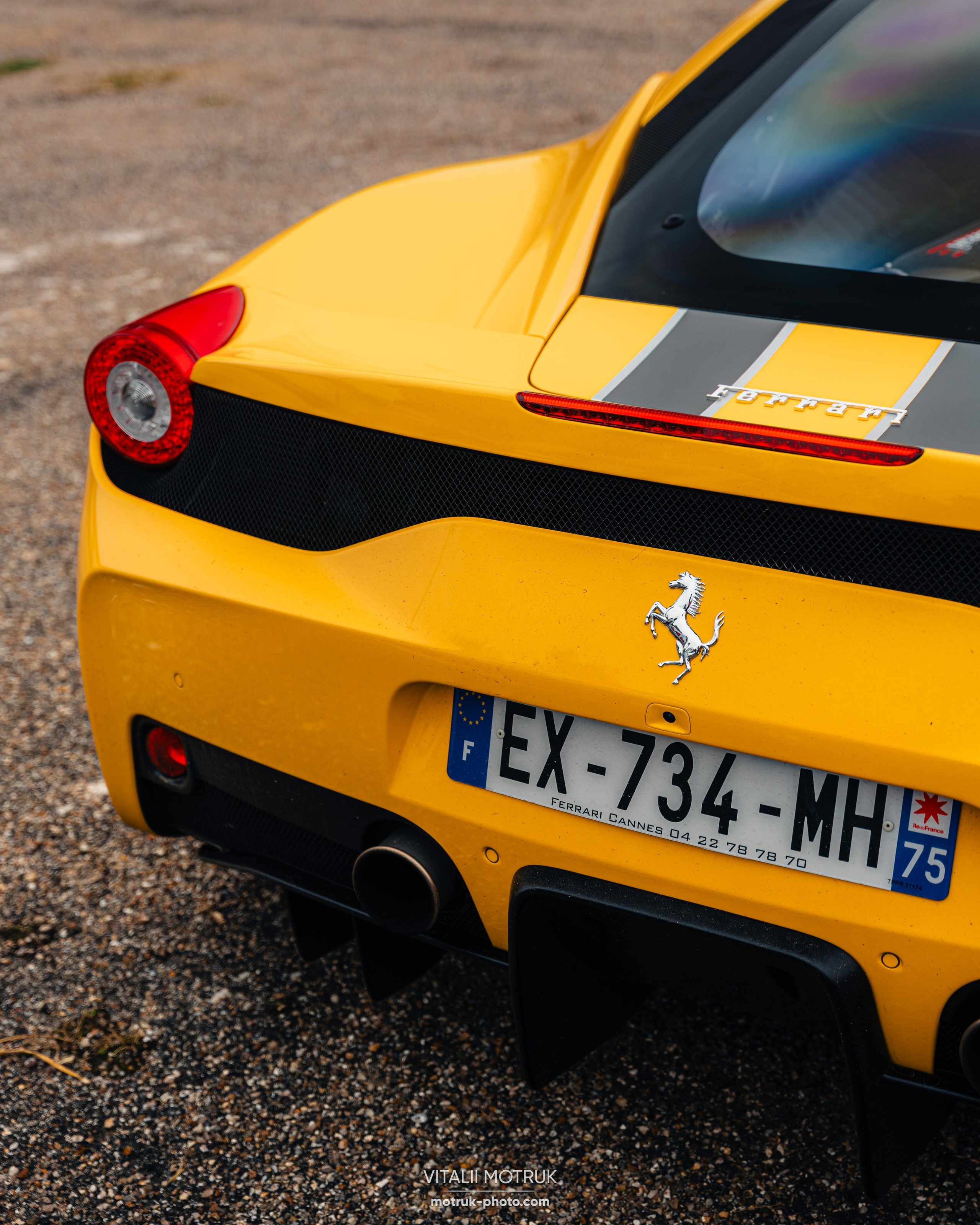 Cars and Coffee 29 septembre 2024. Photographe de voitures à Paris — Vitalii Motruk