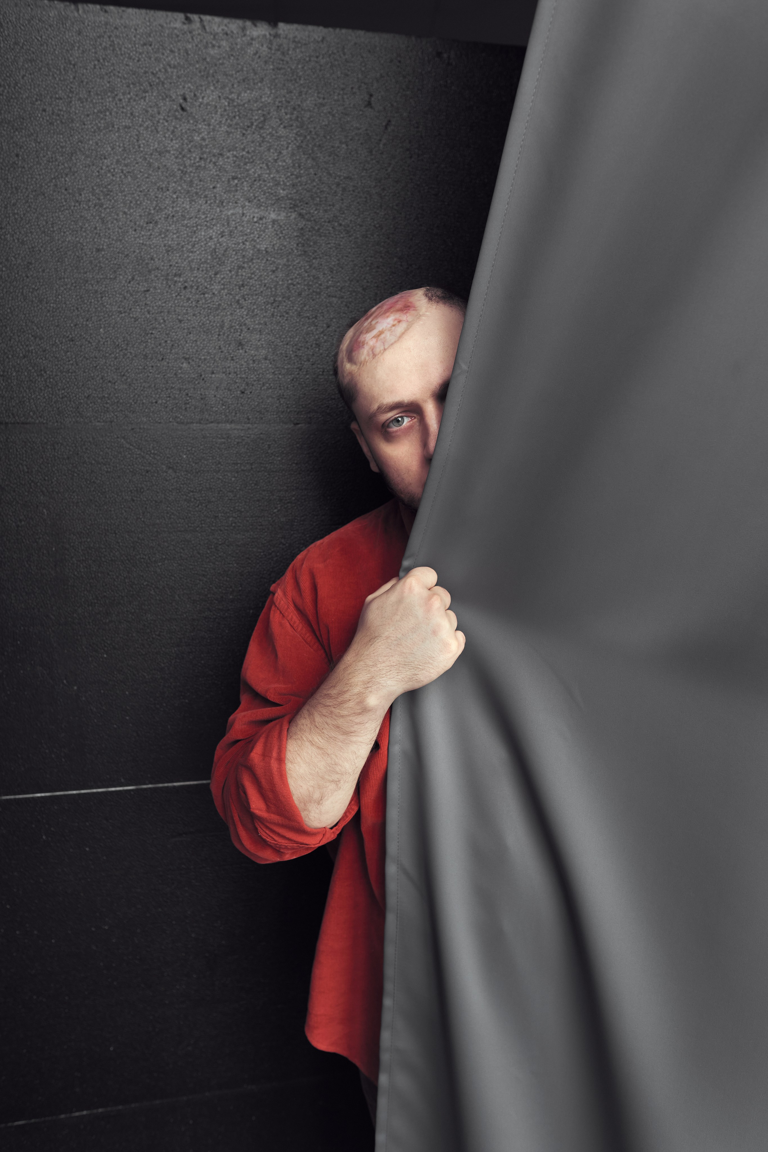 Portrait photographer in Riga. Photographer in Doha, Qatar