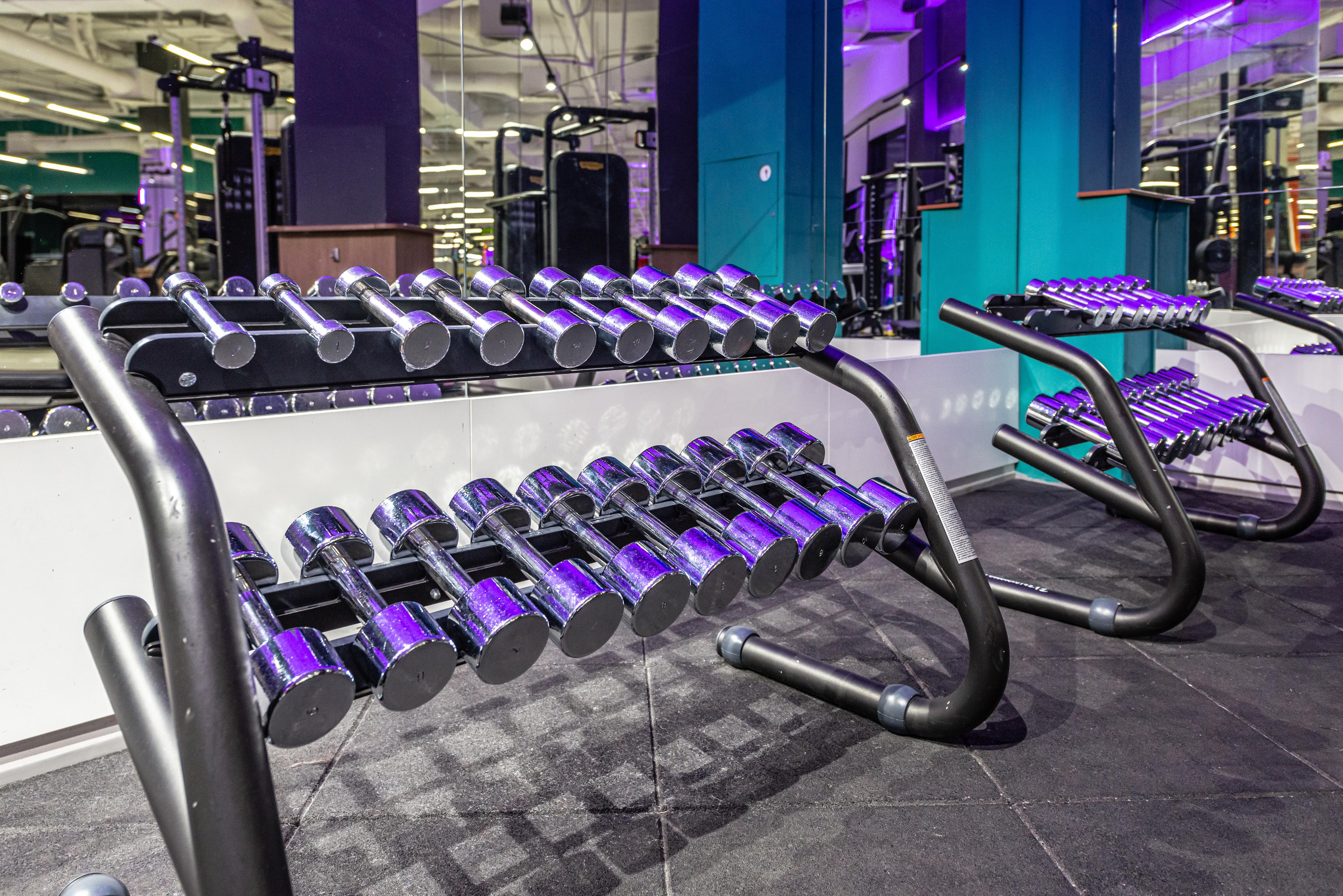 Фитнес-клуб DDX Fitness в Мытищи. ФОТОГРАФ МЕКСИКА КИНТАНА-РОО