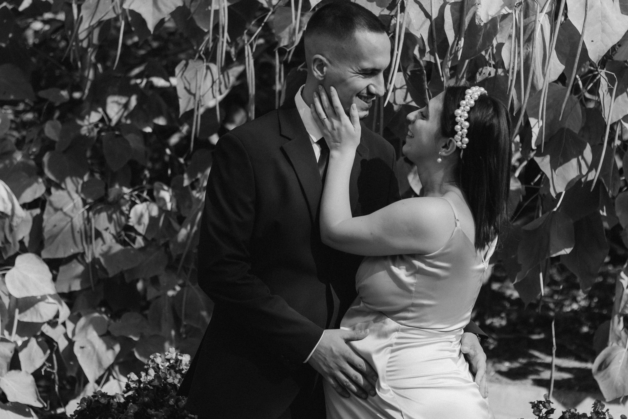 Ana & Alex. Fotograf si videograf — evenimente si studio