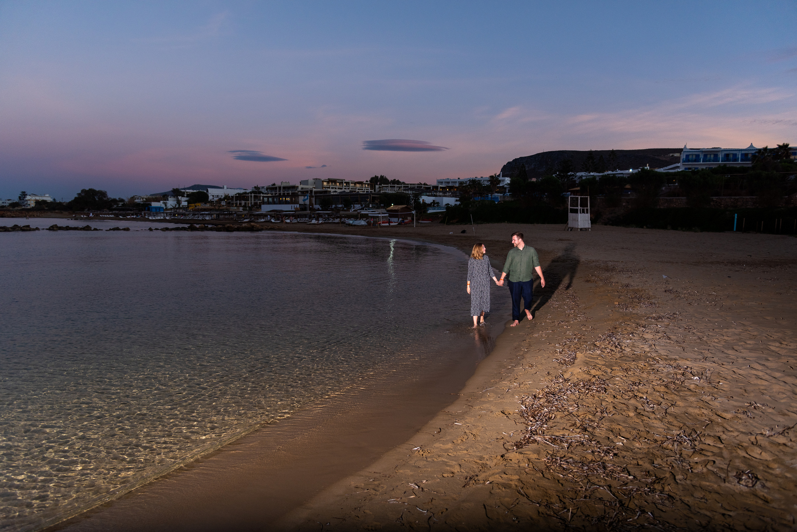 Love Story. Photographer In Heraklion — Flying Dresses Photographer In Crete