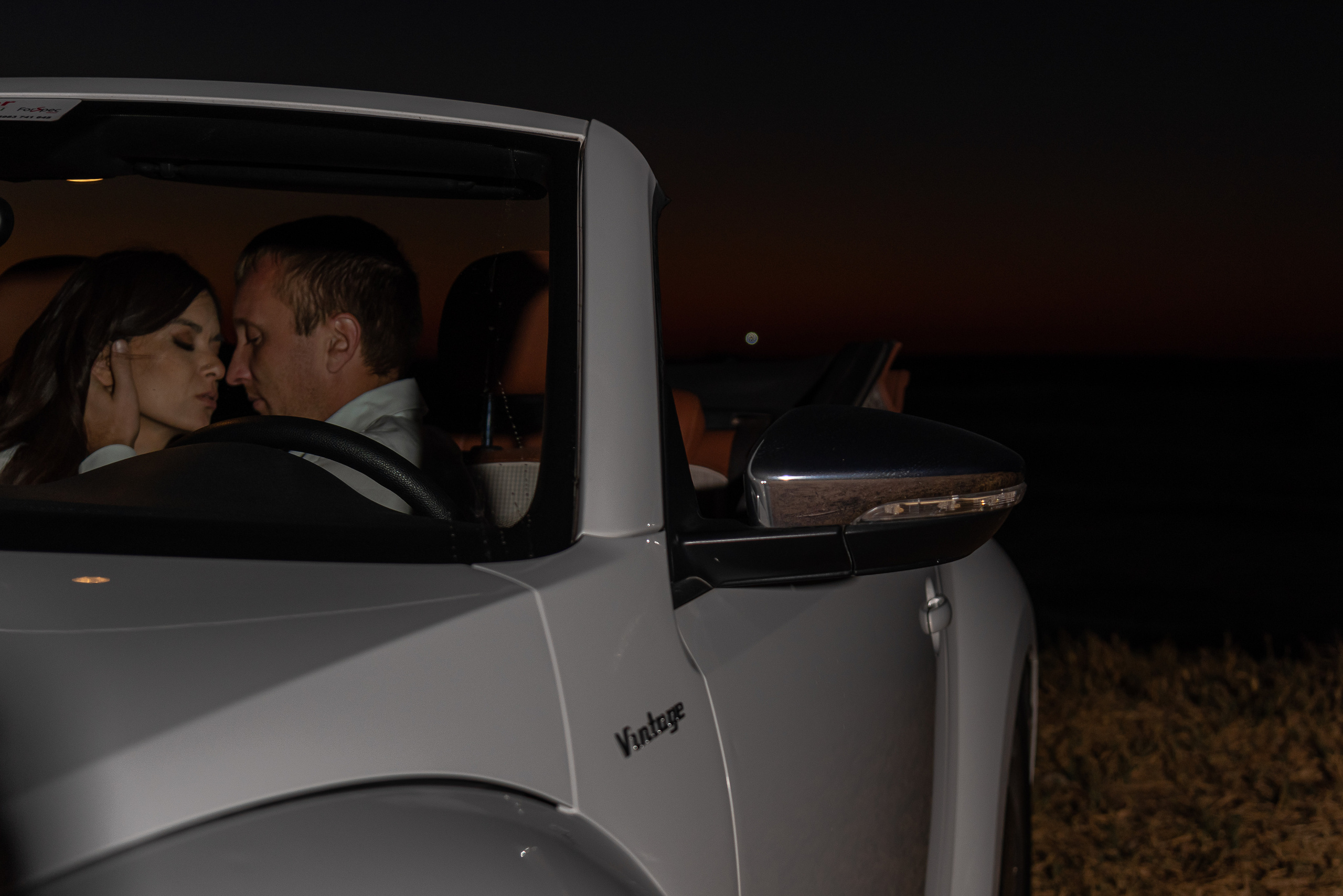 Photo shoot on a Convertible in Crete