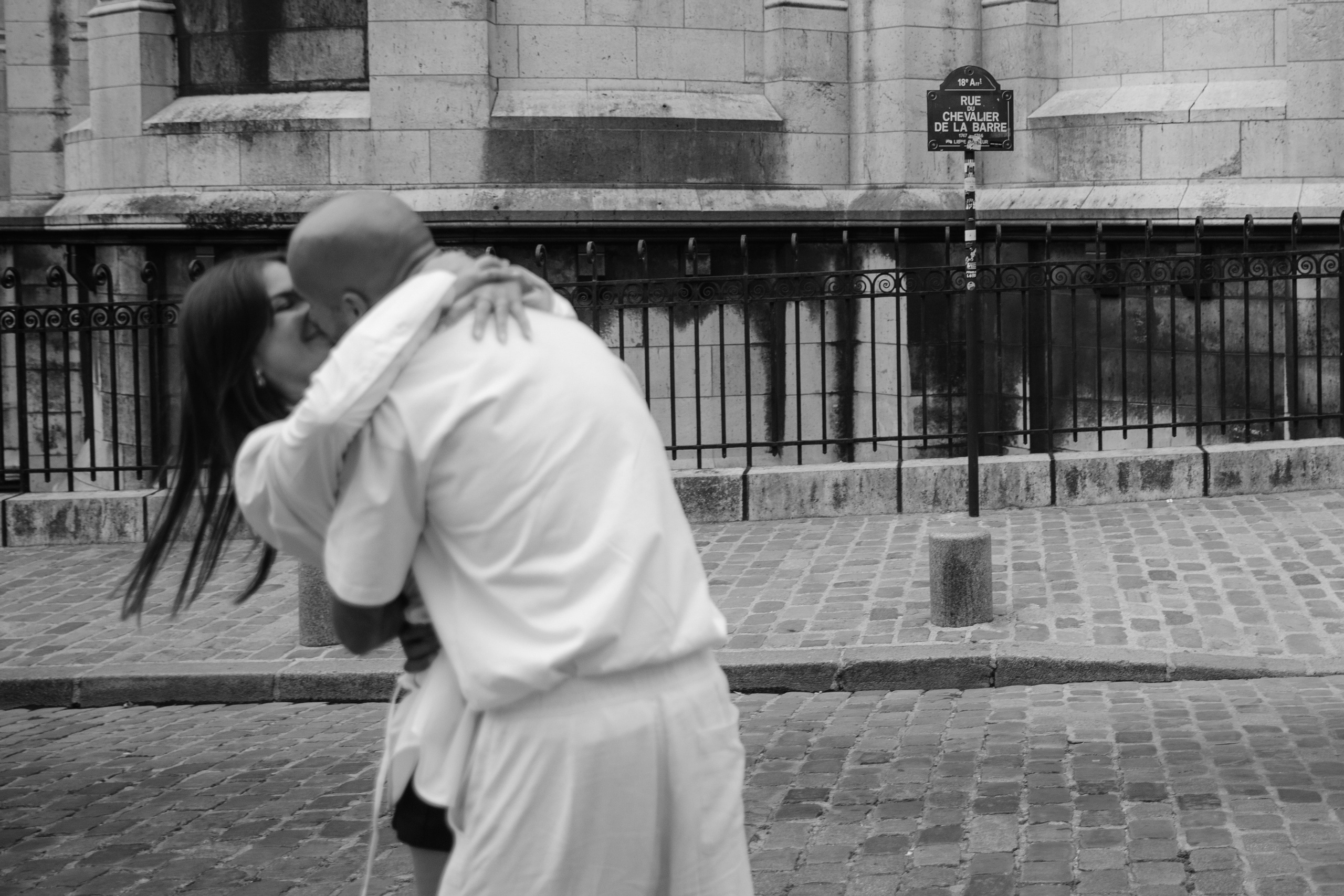 Tim & Pauline — A Parisian Stroll Photoshoot. Свадебный фотограф в Париже