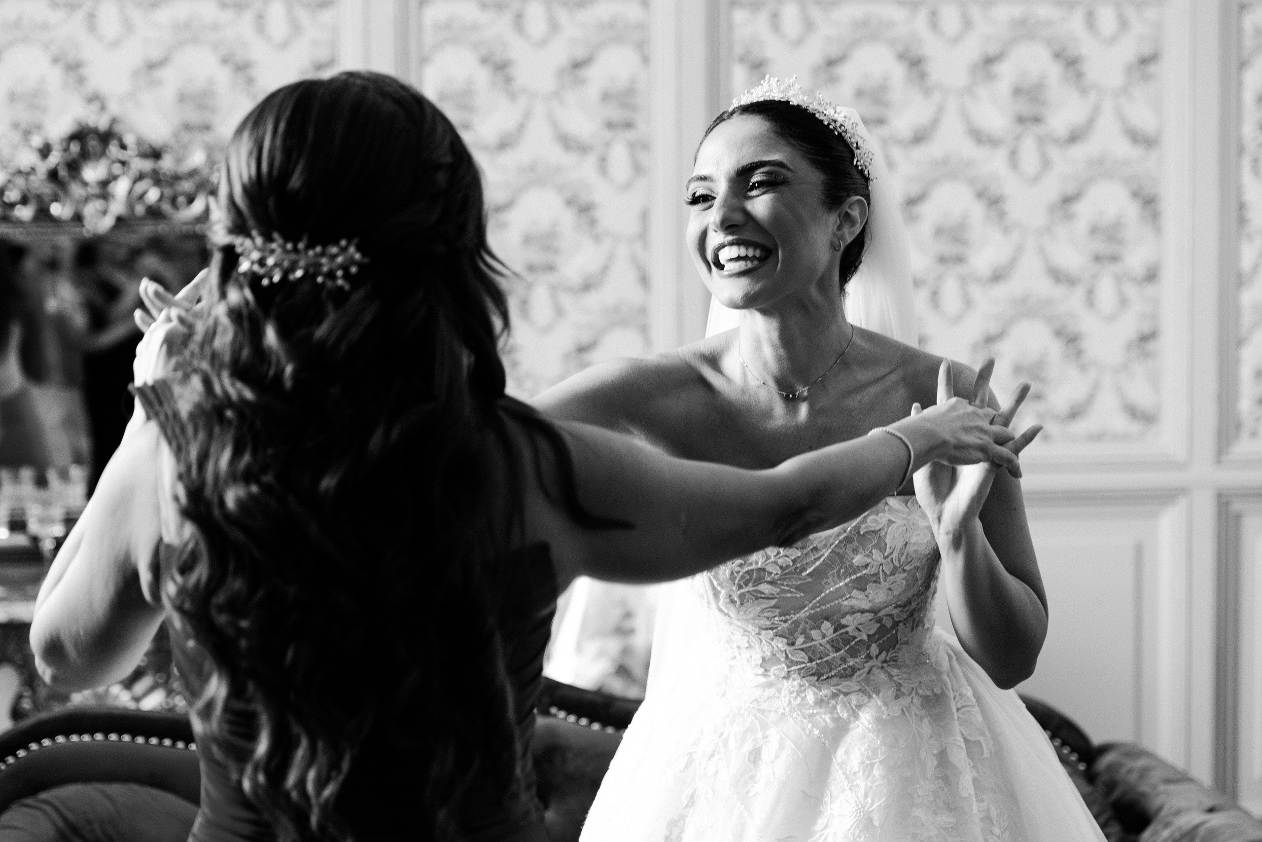 Chloe & Romeo. Photographer in Paris