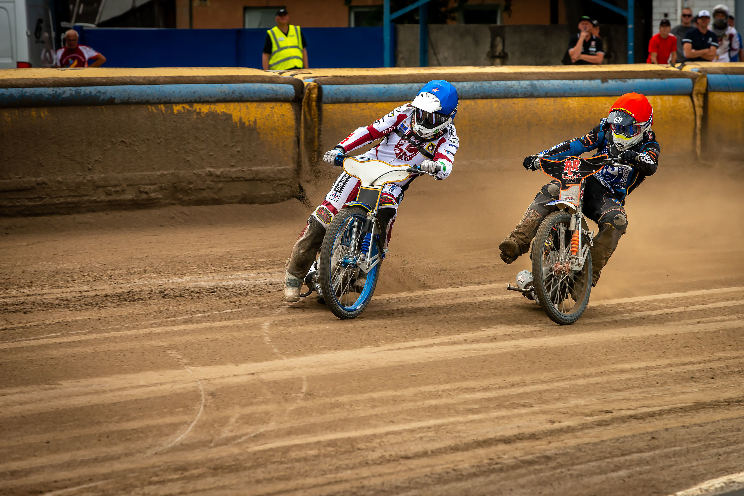 Latvijas čempionats / 2020. Fotogrāfs Romualds Rubenis un Artemijs Stašāns