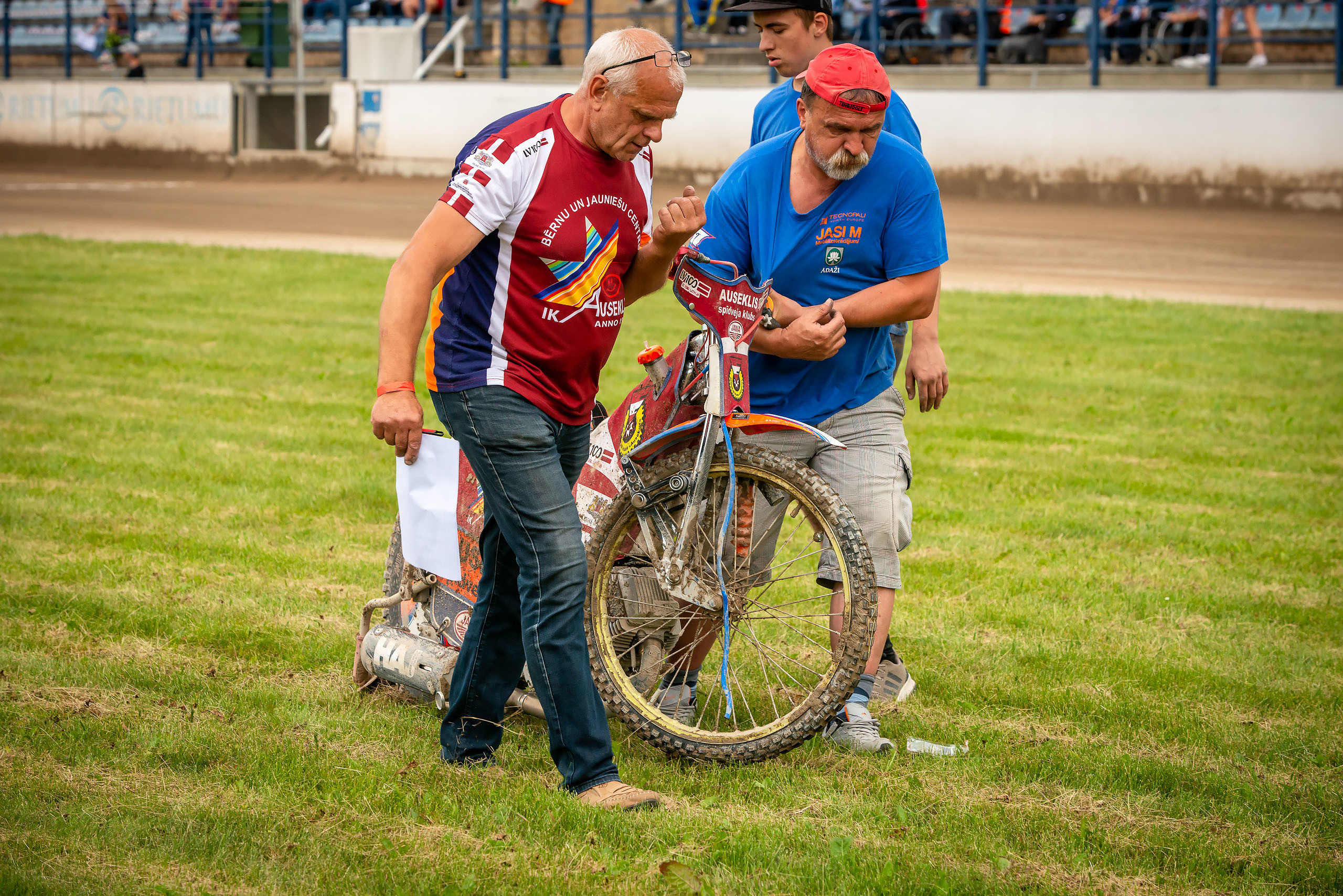 Latvijas čempionats / 2020. Fotogrāfs Romualds Rubenis un Artemijs Stašāns
