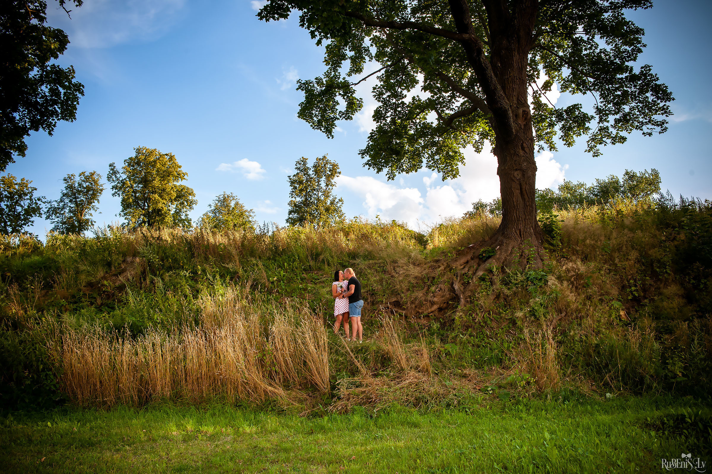 Марго и Вадим. Фотограф Ромуальд Рубенис и Артемий Сташанс