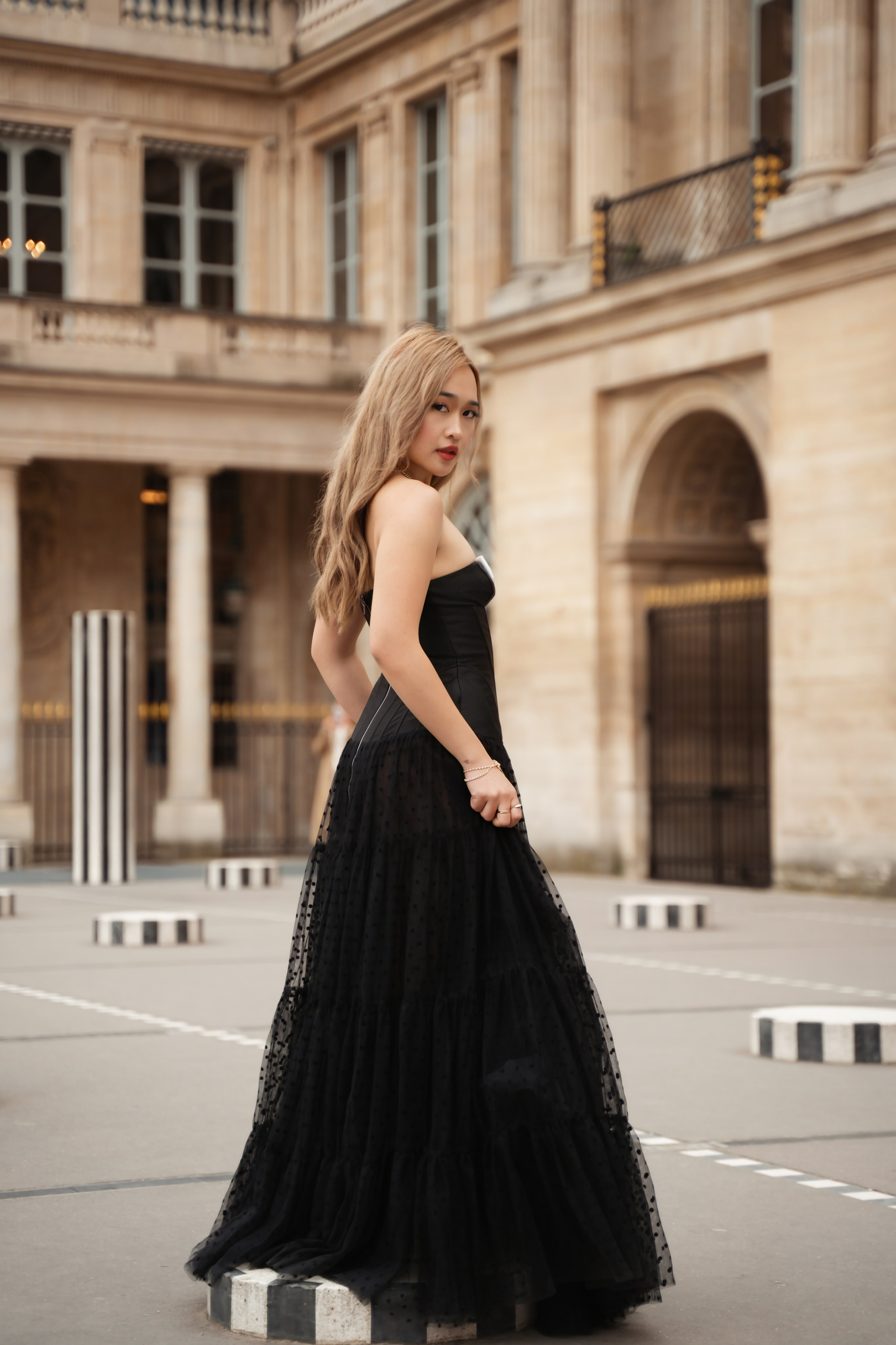 Natalie (2.5 hours). Photographer in Paris|Solo and groups, portraits & content, couples photo-shoot in Paris at the best locations