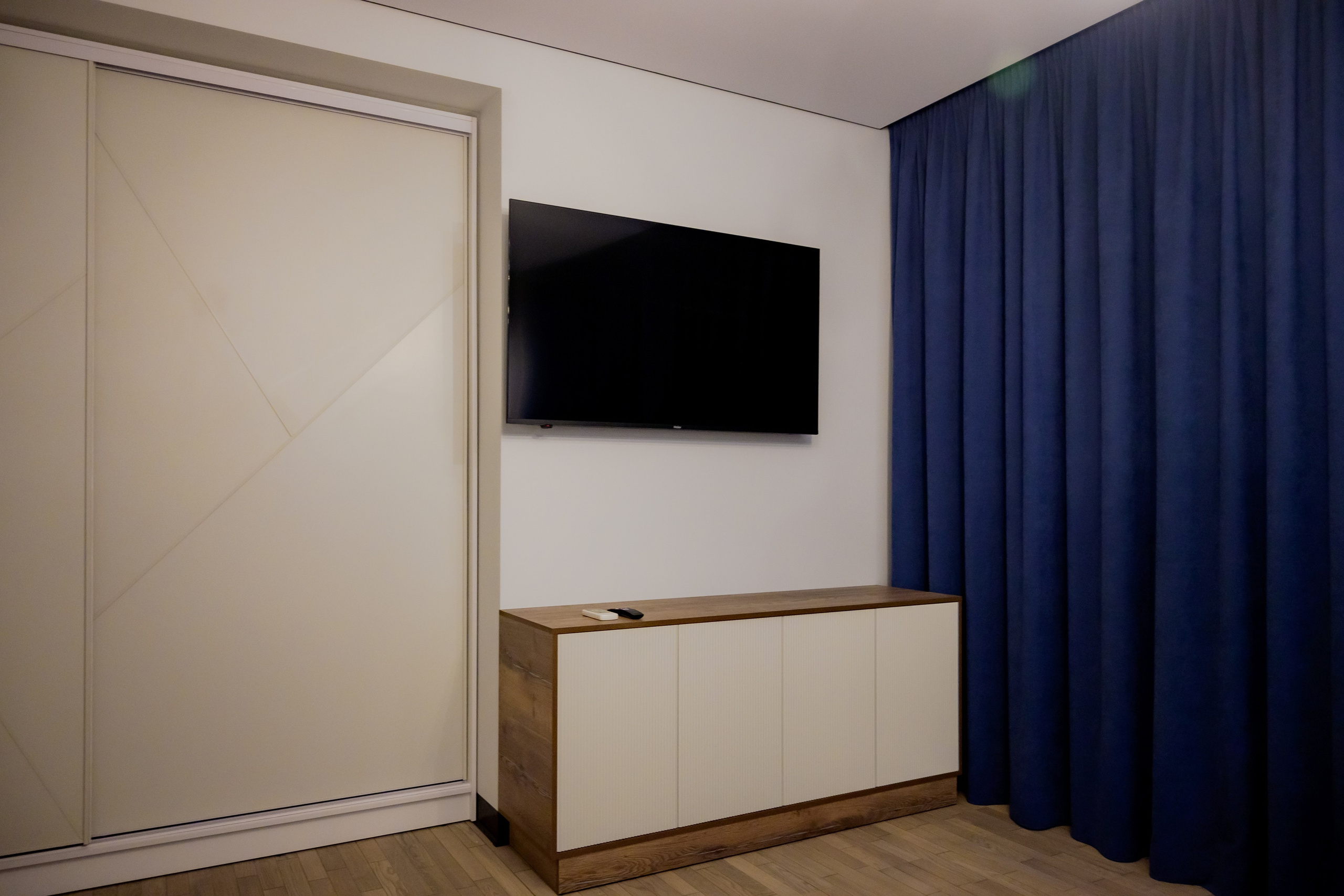 Flat. Fotograf Dmitrii Donets