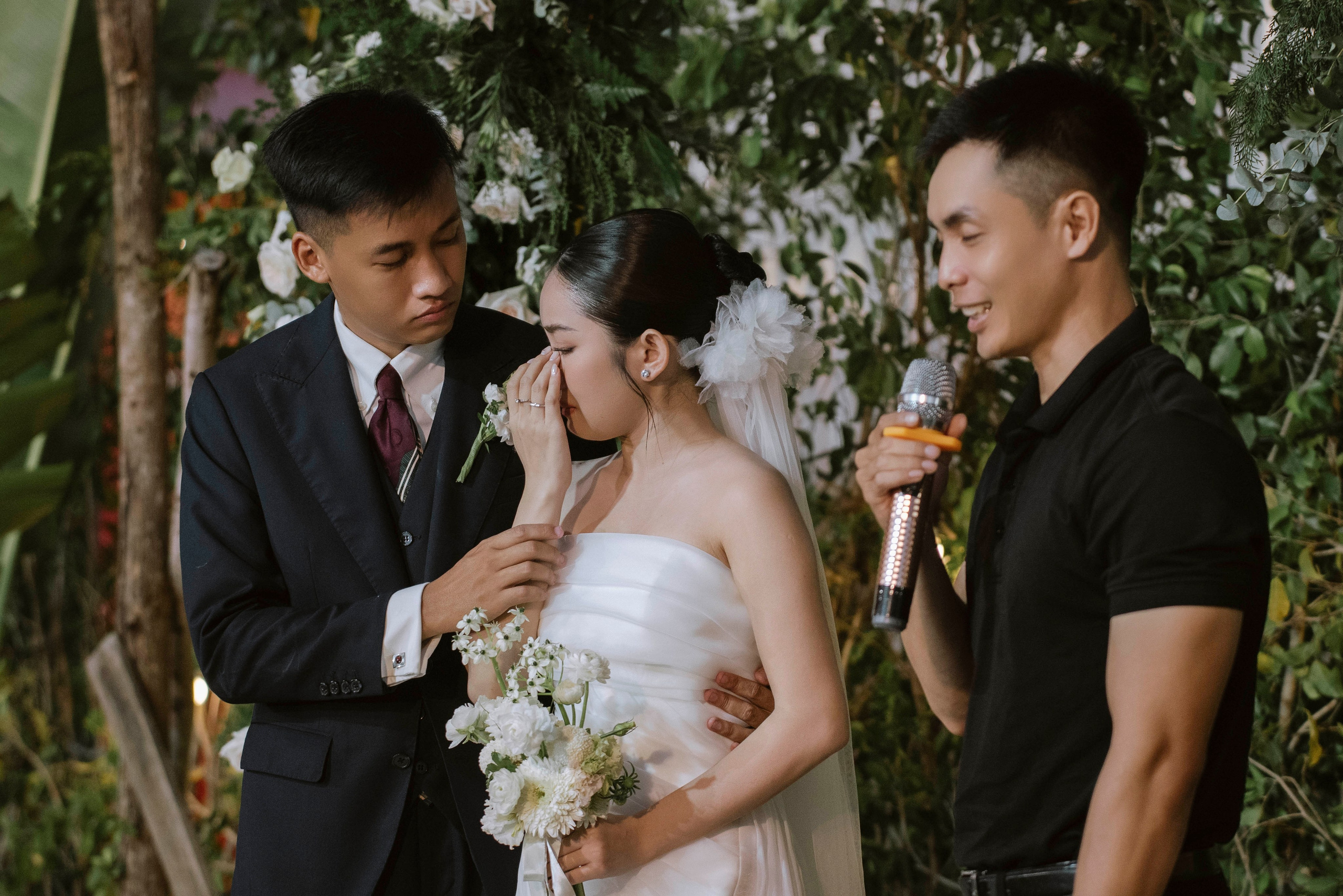 HAI & NGAN. WEDDING PHOTOGRAPHER IN VIETNAM
