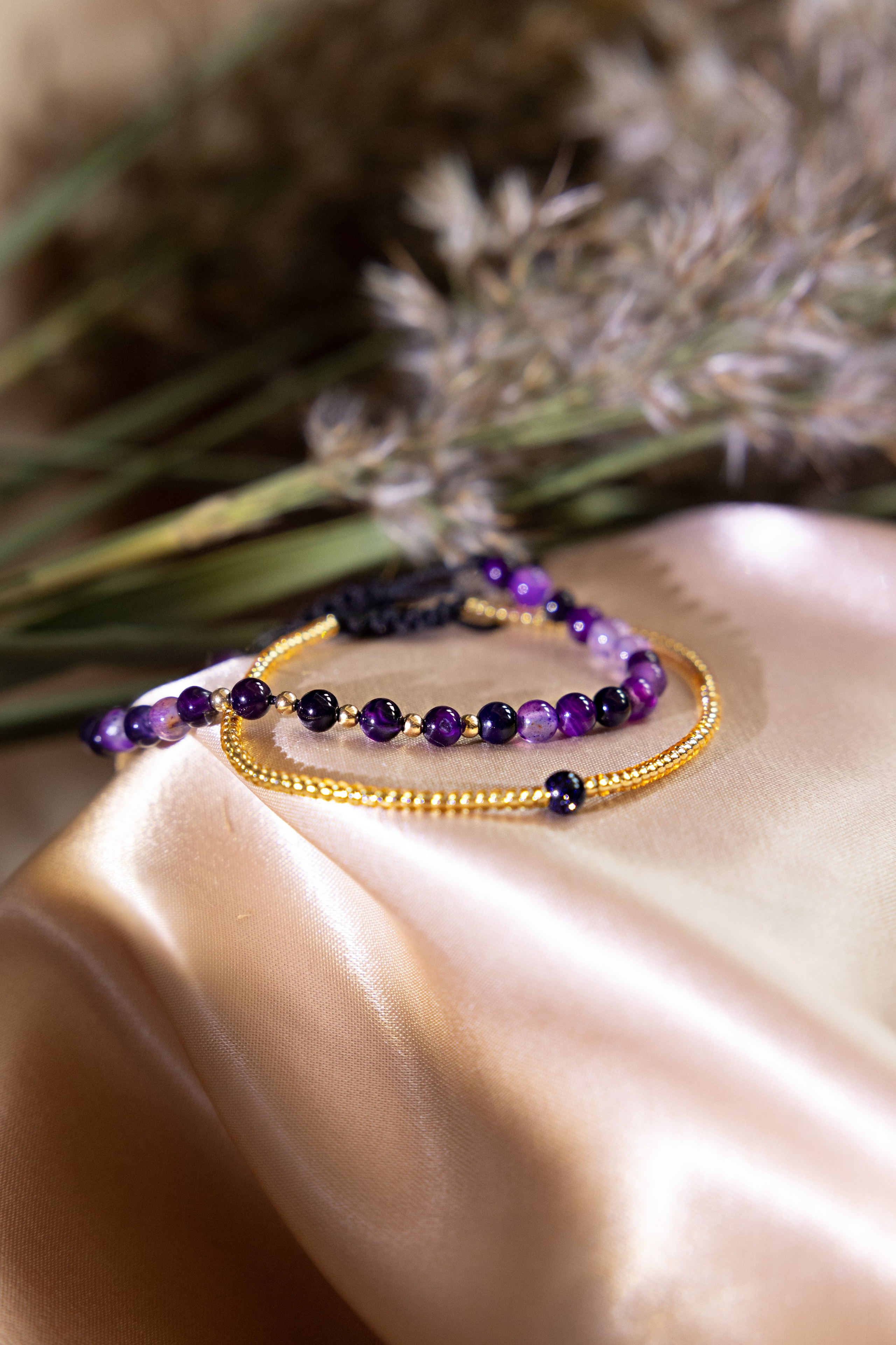 Handmade Bracelets. Portrait and Family Photographer in Netherlands