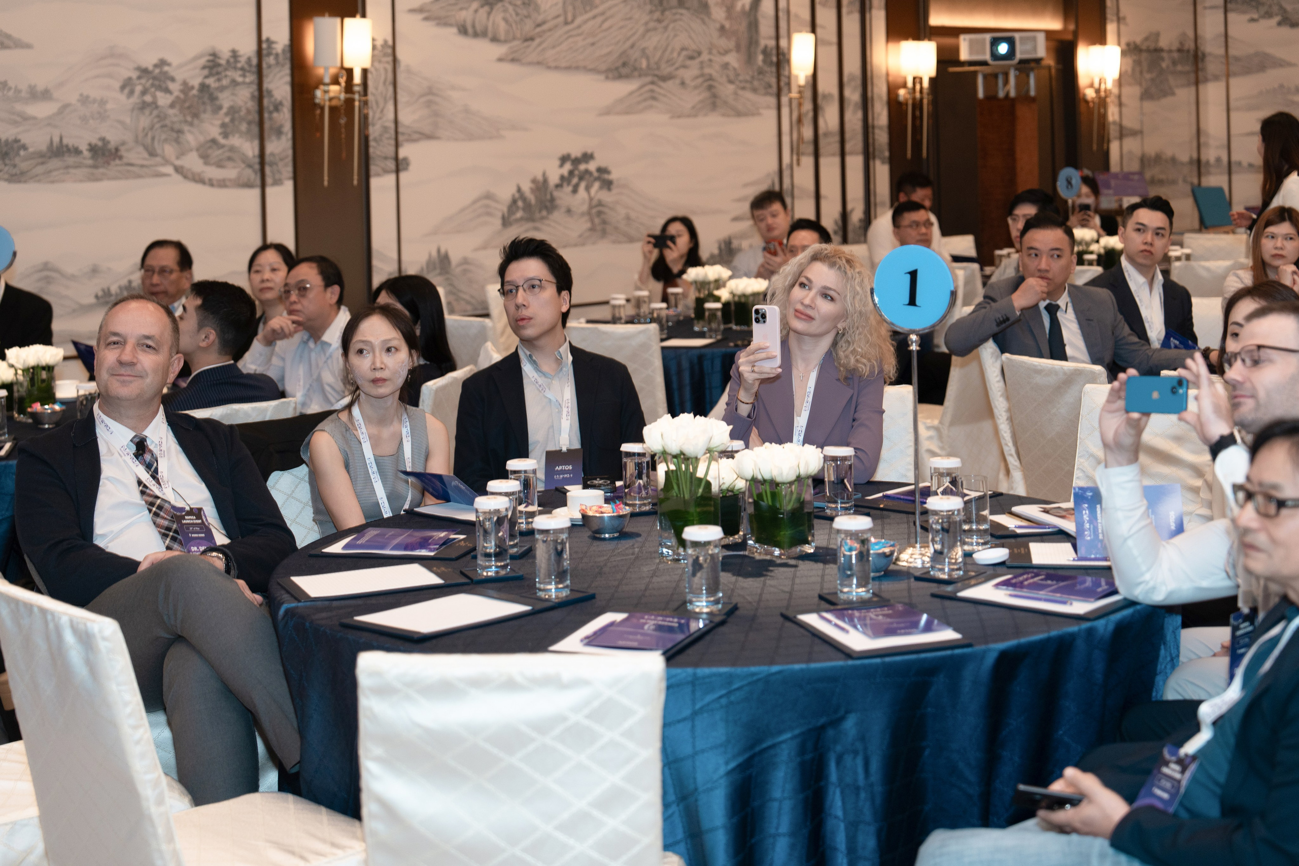 APTOS | SHANGRI-LA HOTEL. PHOTOGRAPHER IN HONG KONG (WEDDING, FASHION, FAMILY, EVENTS)