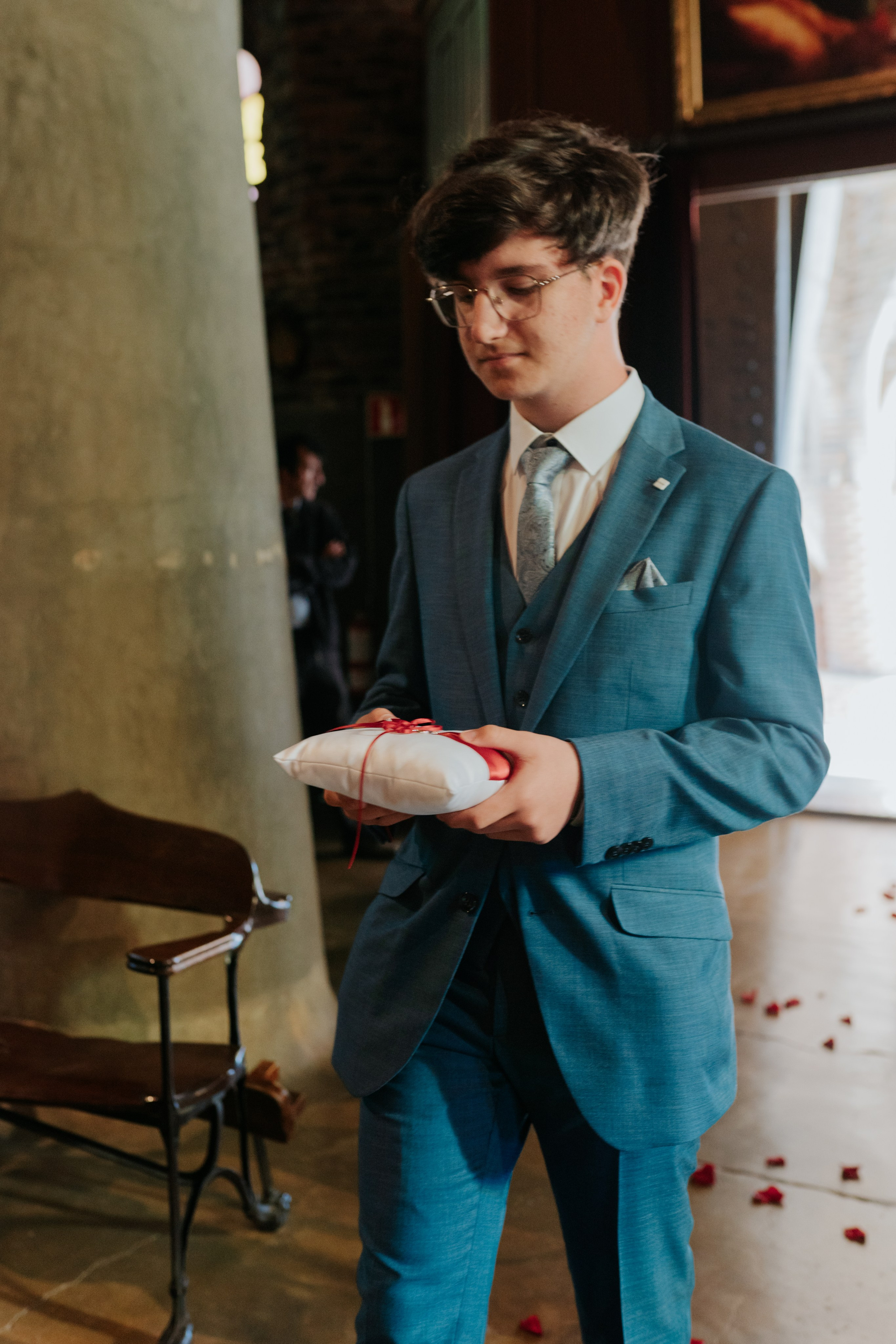 Havie & Isabel — a wedding in Gaudí’s Crypt. DiaFoto Weddings · Premium Destination Wedding Photographer & Videographer in Barcelona