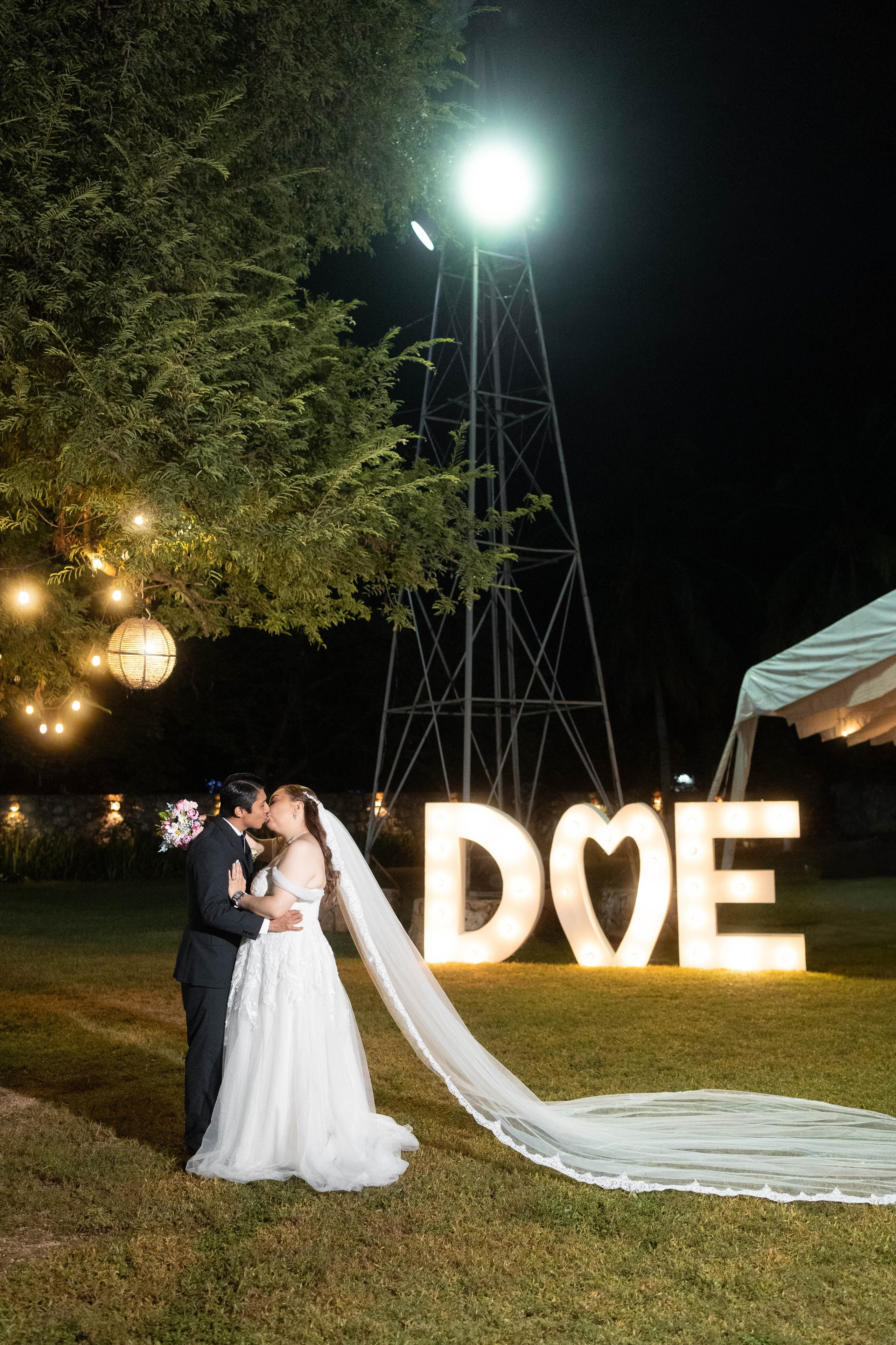 Diana y Ricardo. Eduardo Barrientos Fotografía