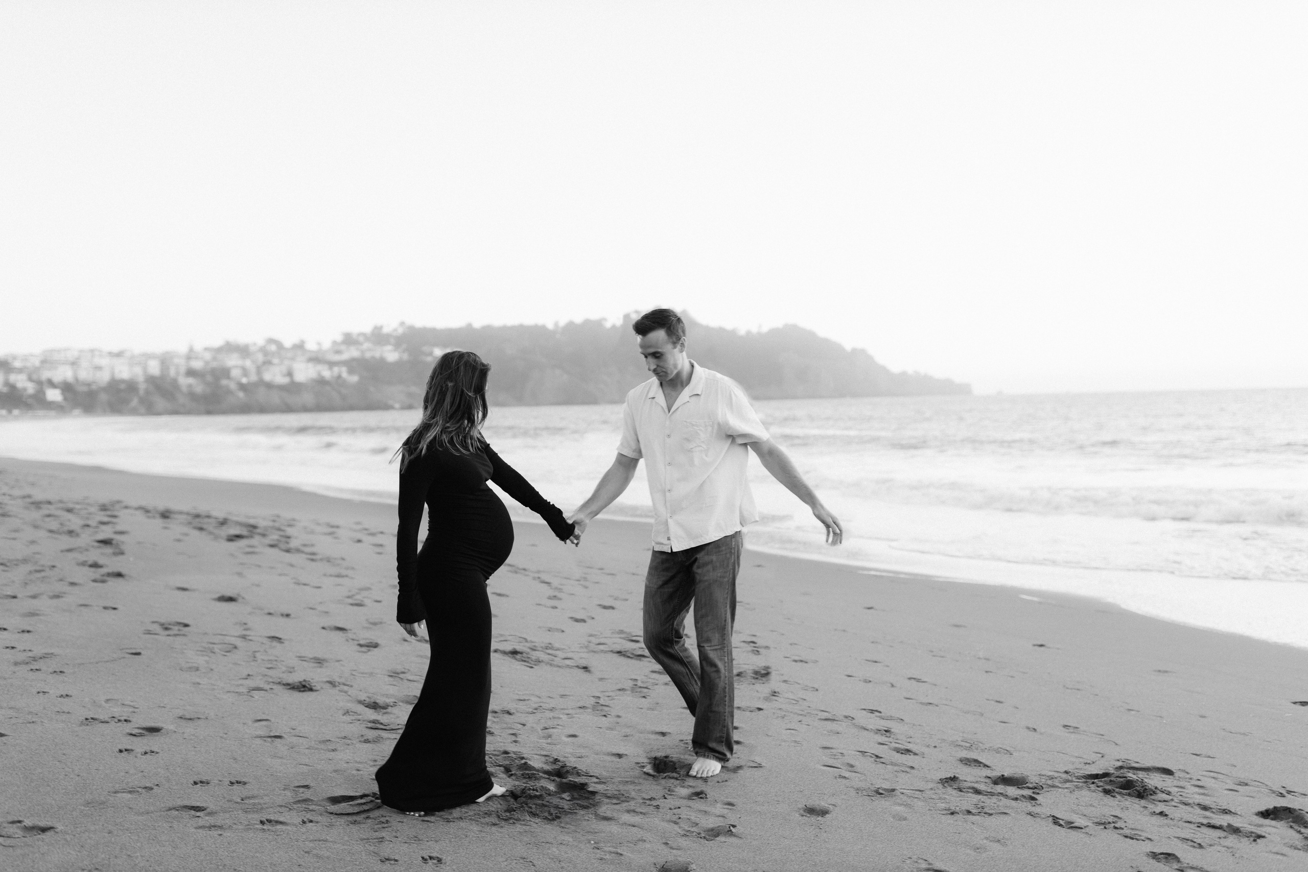 New Beginnings at Baker Beach. Maternity, newborn photographer in the Bay Area|Iryna Rakivnenko