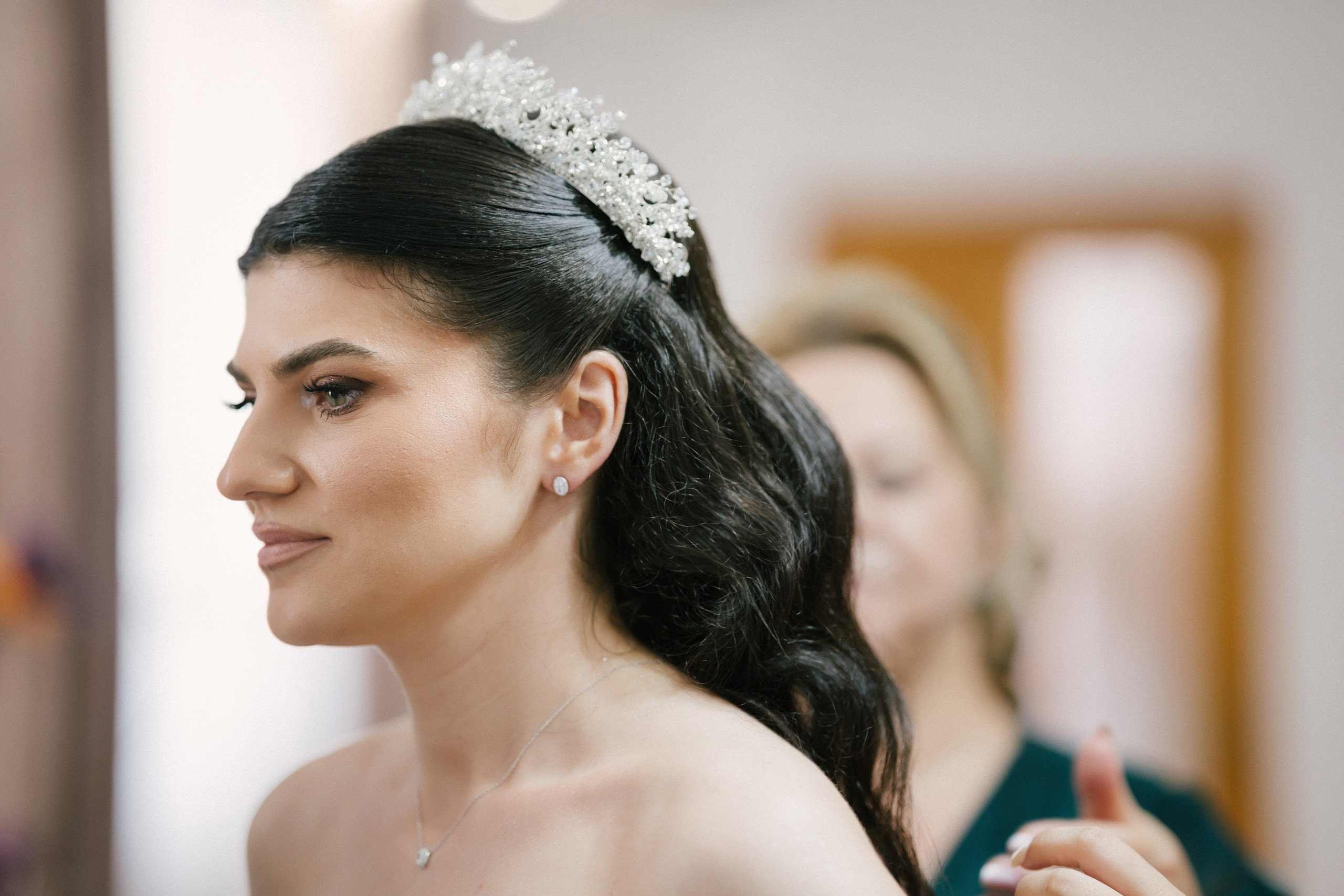 1. Mireasa Adriana în timpul pregătirilor de nuntă în Tudora Botoșani2. Costumul mirelui Ionuț fotografiat artistic în ziua nunții3. Prietenii mirelui la tradițiile de nuntă în Tudora4. Bărbieritul mirelui în cadrul obiceiurilor tradiționale de nuntă5. Fotografii de familie la biserică în ziua nunții6. Portret de familie cu mirii și copilul lor la nunta din Botoșani7. Primul dans al mirilor la Mariage Dor Baisa Botoșani8. Decor elegant de nuntă la Mariage Dor Baisa9. Emoții și tradiții la nunta din Tudora județul Botoșani10. Fotograf profesionist de nuntă în Botoșani surprinzând momente autentice - otograf-nunta-botosanifotograf-evenimente-botosanifotograf-profesionist-botosanifotograf-nunta-tudoranunta-tudora-botosanisedinta-foto-nunta-botosanipoze-nunta-botosanifotografii-nunta-tudorafotograf-cununie-religioasa-botosanibiserica-sfintii-imparati-constantin-si-elena-tudoramariage-dor-baisa-botosanirestaurant-nunta-botosanidansul-mirilor-mariage-dorpregatiri-mire-botosanipregatiri-mireasa-botosanitraditii-nunta-moldovaobiceiuri-nunta-tudorafotograf-familie-nunta-botosaniportret-miri-botosanigalerie-foto-nunta-botosanialbum-foto-nunta-botosaninunta-eleganta-botosaninunta-cu-traditii-botosanifotograf-premium-nunta-botosaniservicii-foto-video-botosanipoveste-de-nunta-botosanifotograf-documentar-nuntafotograf-natural-emotionalmiri-ionut-si-adriananunta-autentica-tudora -otograf-nunta-botosanifotograf-nunta-tudoranunta-tudora-botosanifotograf-evenimente-botosanifotograf-profesionist-botosaniservicii-foto-video-botosanigalerie-foto-nunta-botosanialbum-foto-nunta-botosani - nunta-autentica-botosaninunta-cu-traditii-botosanipoveste-de-nunta-botosanifotografii-emotionante-nuntamomente-autentice-nuntafotografie-documentara-nuntafotograf-natural-nunta- pregatiri-miri-tudorabiserica-tudora-botosanicununie-religioasa-tudoramariage-dor-baisa-botosanipetrecere-nunta-botosanivalsul-mirilor-botosani - alino-foto-studio-botosaniionut-si-adriana-nunta-tudorafotograf-alin-chirila-botosani