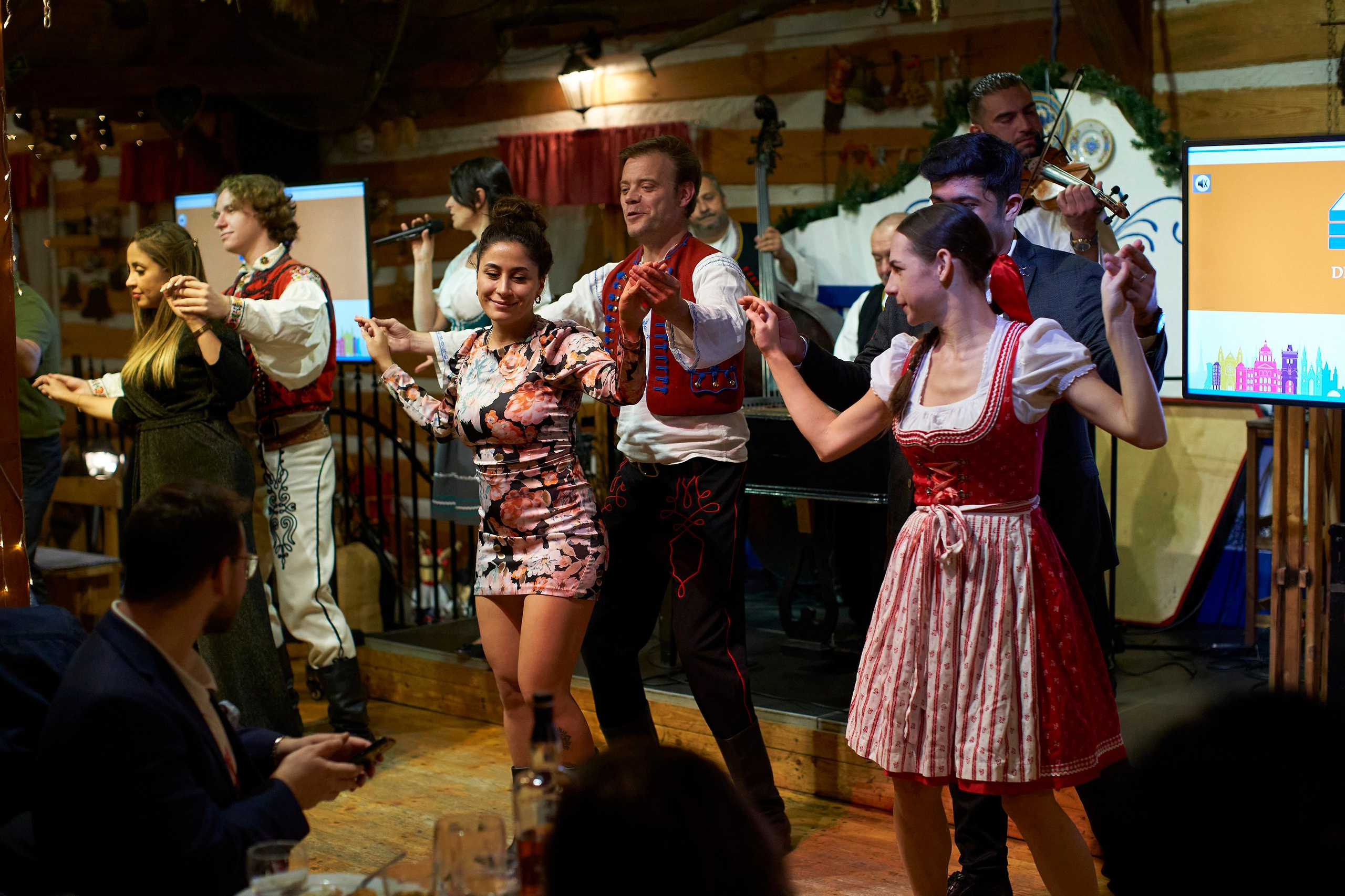 InFinite Connection Prague 2023. Prague MICE, Corporate & Event Photographer | Kurt Vinion Photography