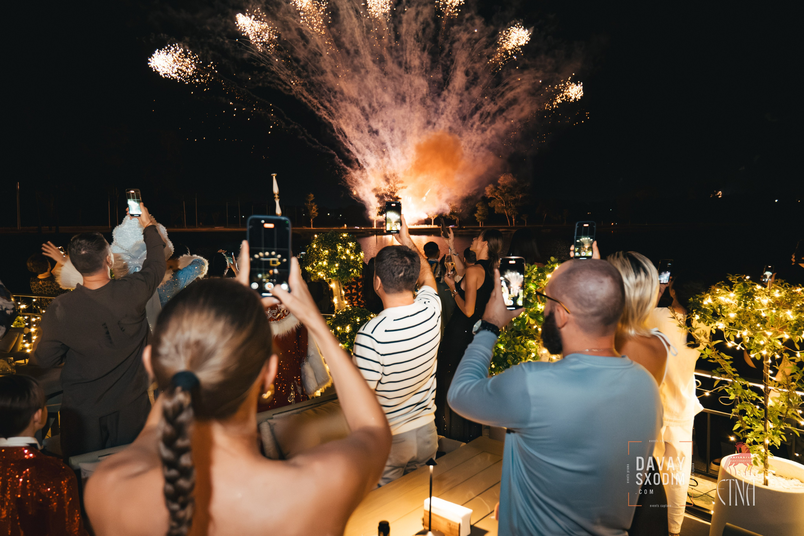 Новогодняя вечеринка | Фоторепортаж | Афиша | DAVAYSXODIM.com PHUKET. АФИША|ФОТОРЕПОРТАЖИ|ИВЕНТЫ|ПХУКЕТ