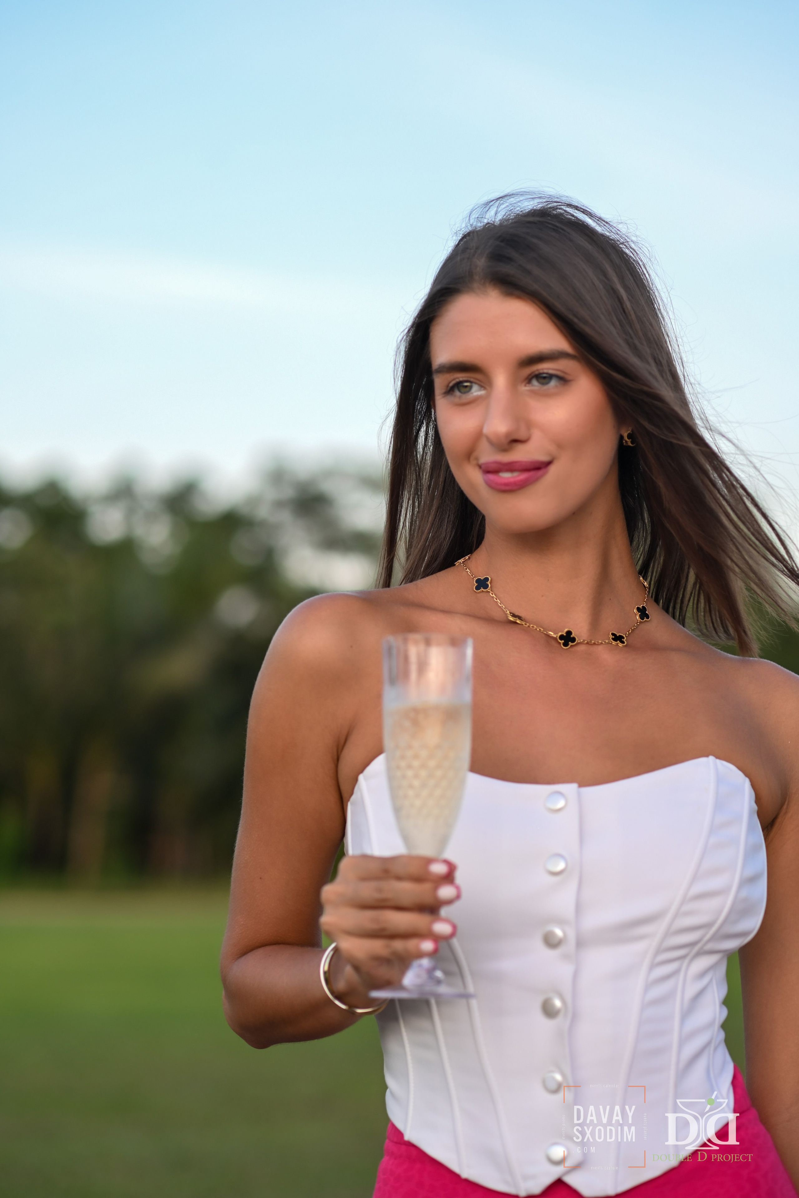 Вечеринка на аэродроме | Фоторепортаж | Афиша | DAVAYSXODIM.com PHUKET. АФИША|ФОТОРЕПОРТАЖИ|ИВЕНТЫ|ПХУКЕТ