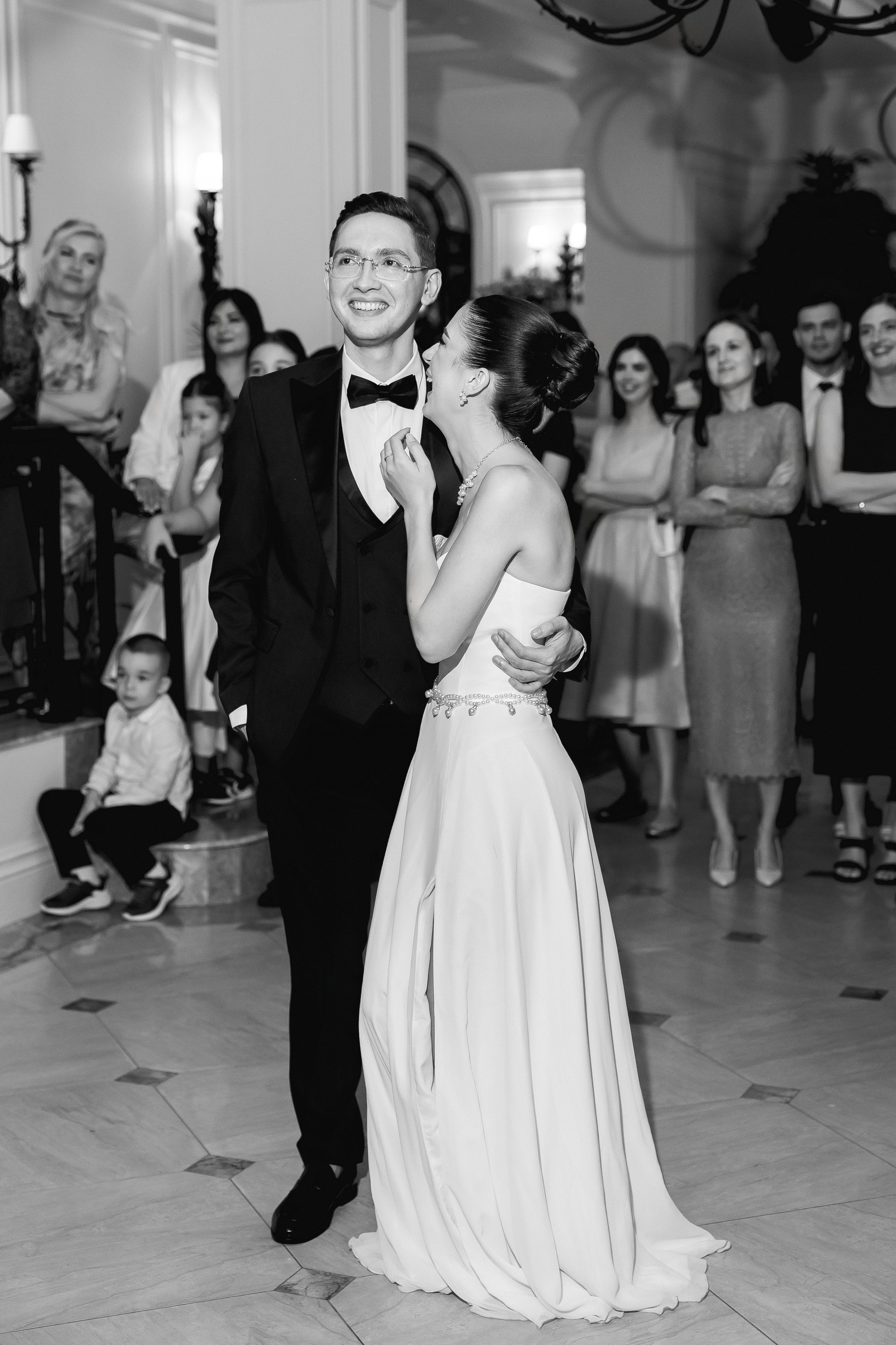 Serghei & Erica — Queen Residence. Servicii Foto și Video 067188353