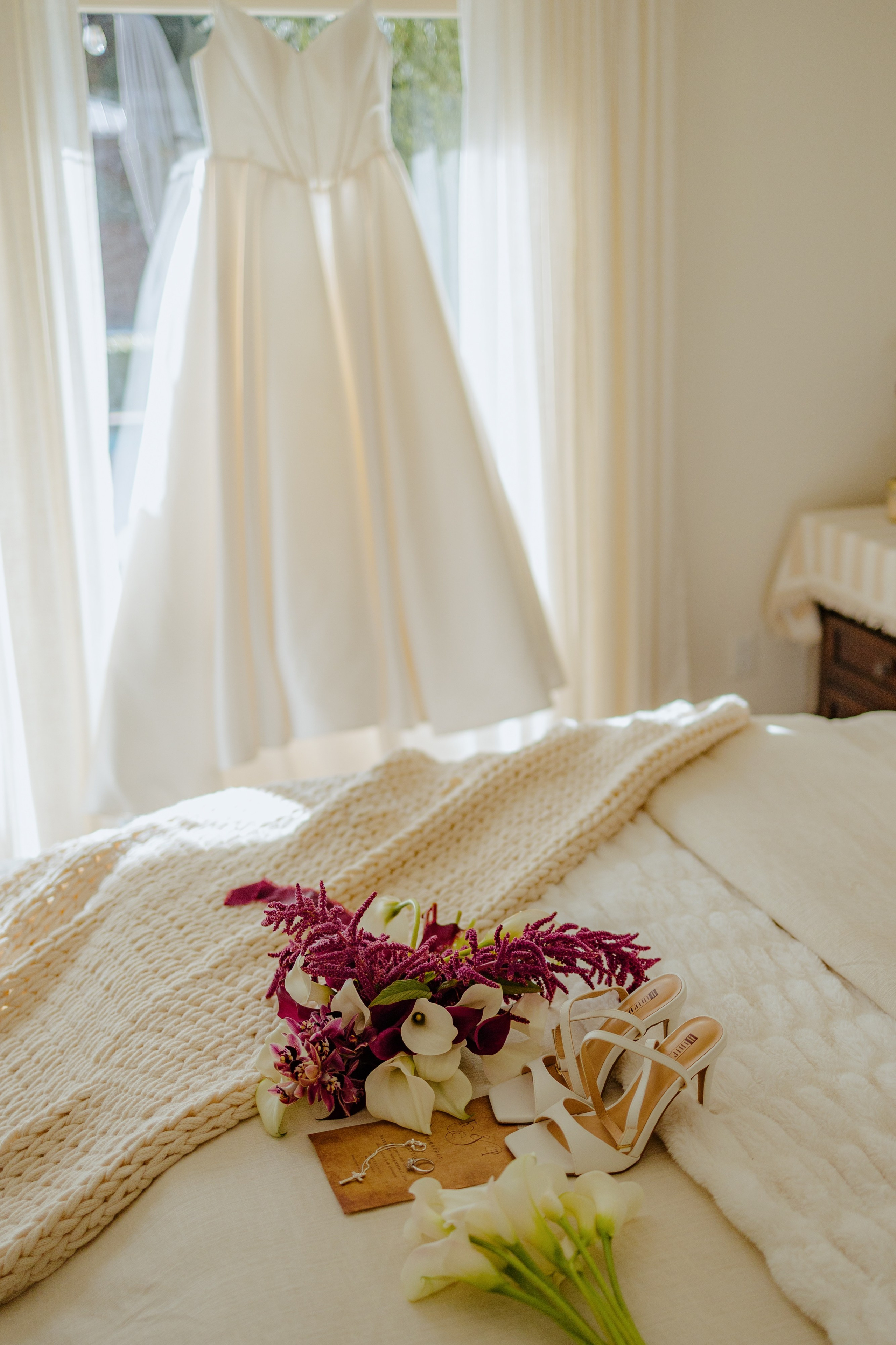 Vanessa Bridal Prep| Sacramento Wedding Photographer. Wedding Photography & Videography San Francisco, Sacramento