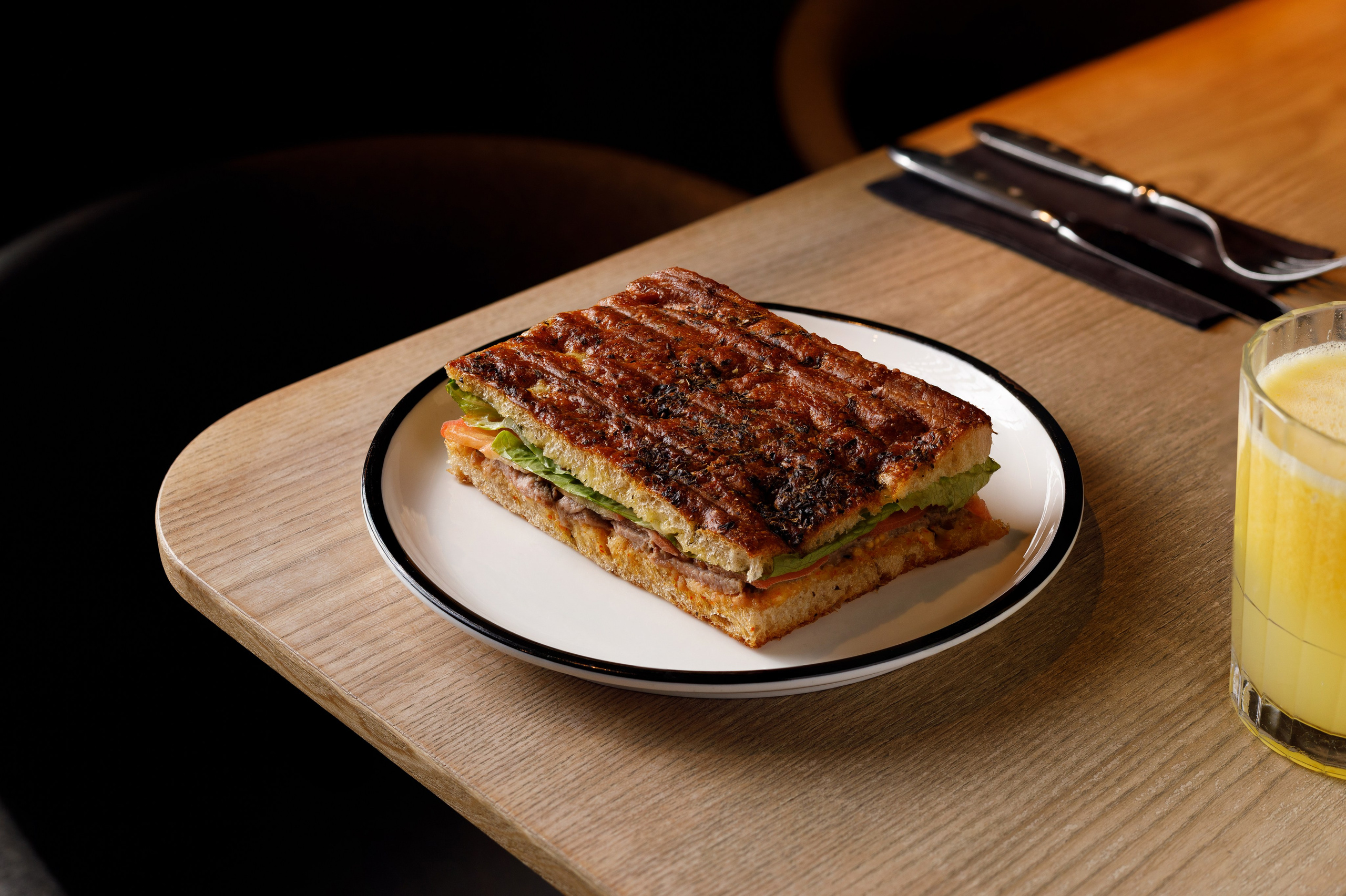 Daly Dose. Captured by Hallovud