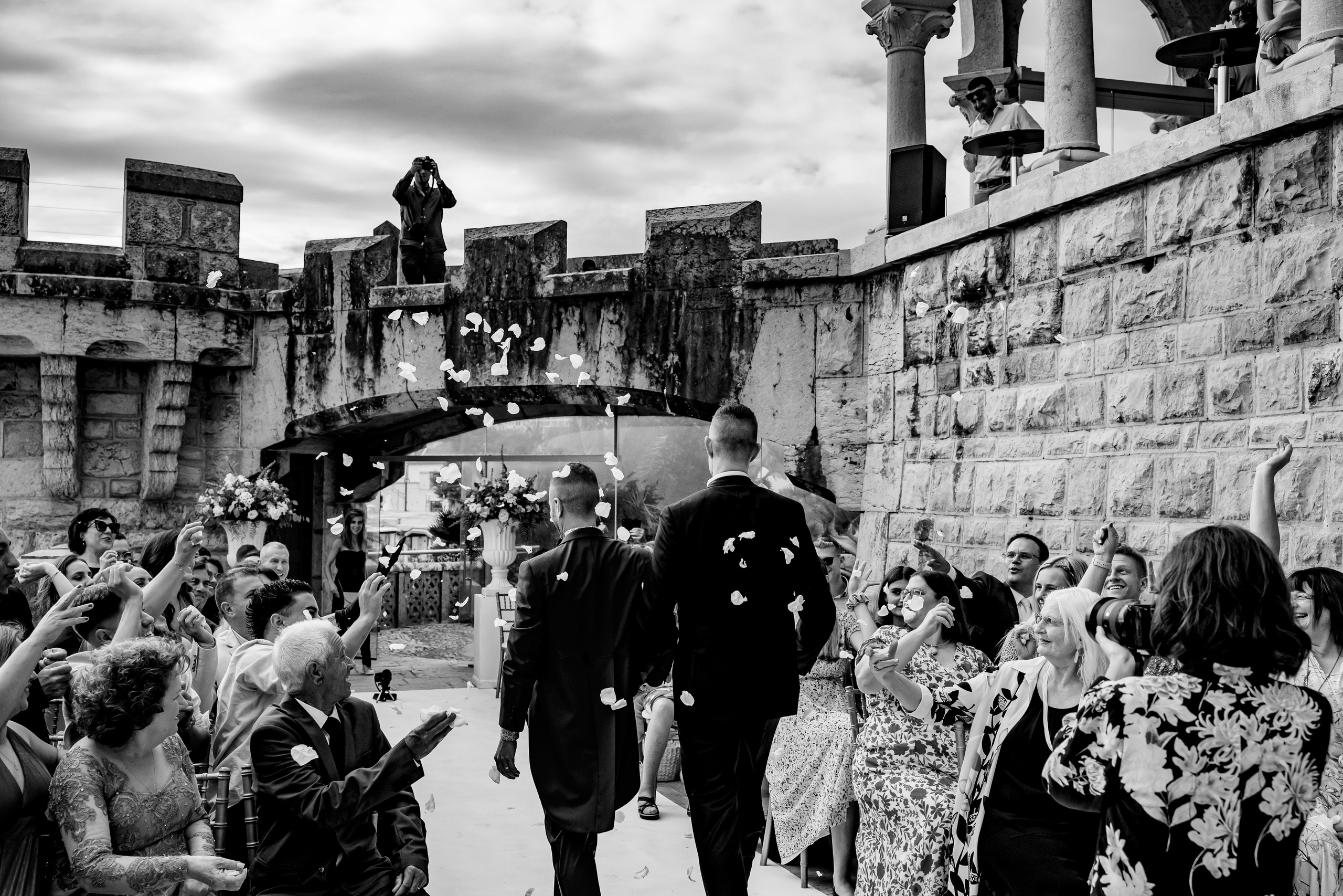 Forte da Cruz Gay Wedding in Portugal | Cy & Braulio. Lisbon Wedding Photographer | Timeless Documentary Wedding Photography