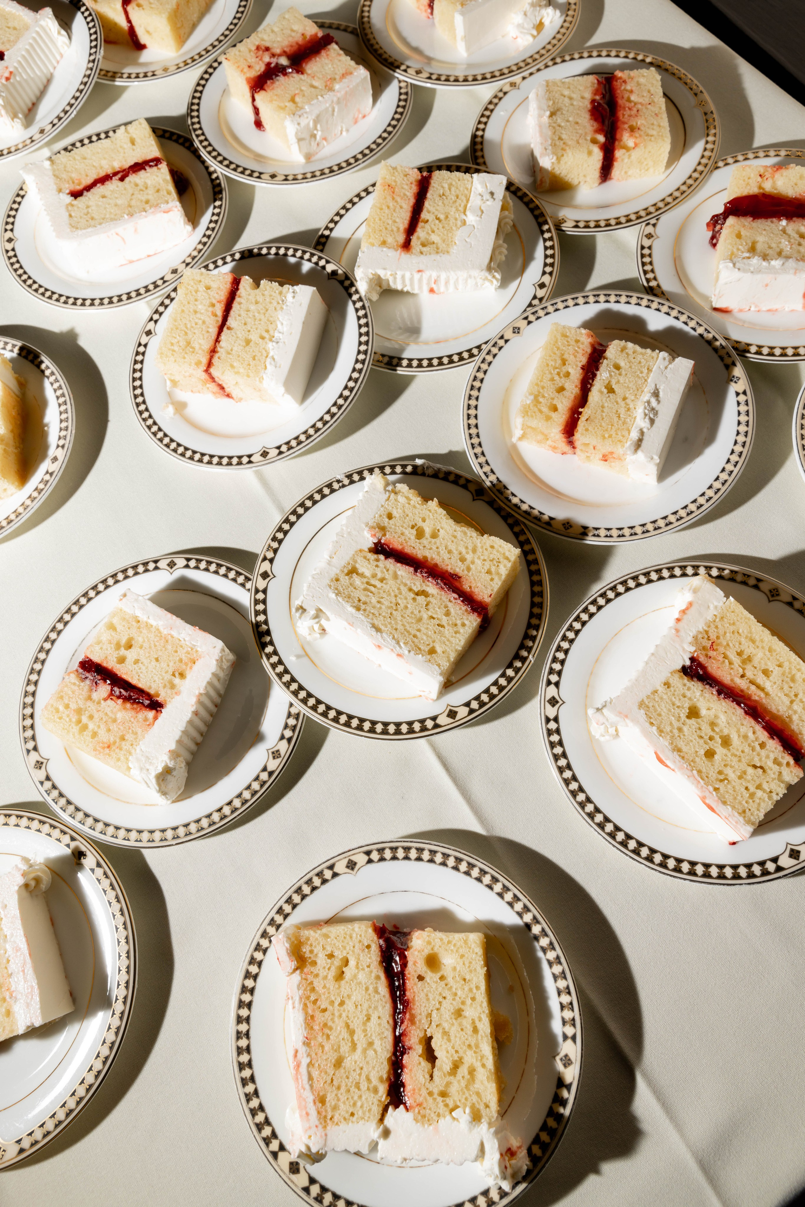 In the Heart of Providence. Rhode Island Wedding Photographer Tati Simpson