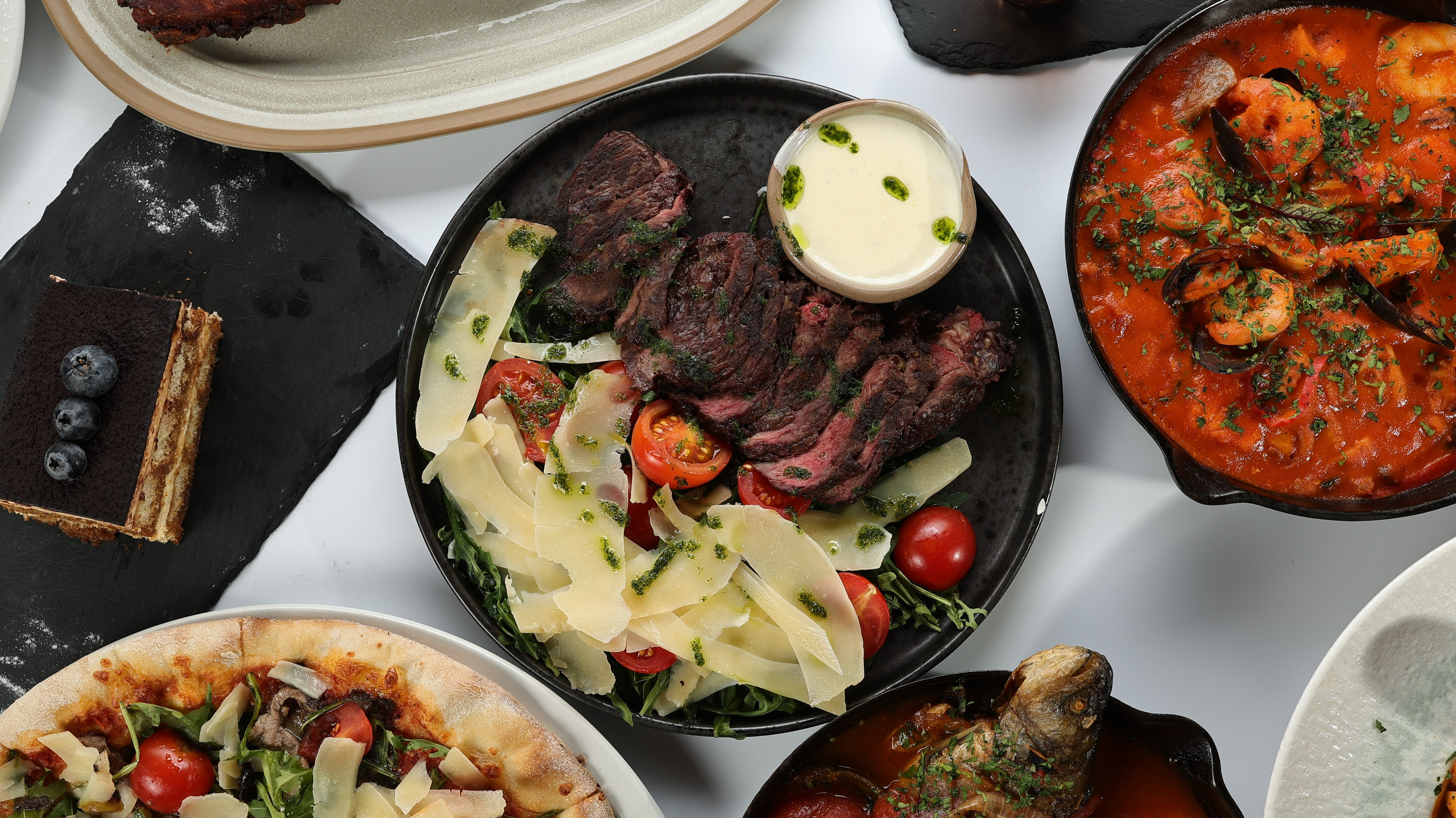 Întrebări Frecvente Fotografie Produs | Q&A Foto Comercială | FotoACTIV. Fotograf Profesionist Piatra Neamț, Roman, Târgu Neamț, Bicaz, Neamț | Studio, Nuntă, Botez, Eveniment | FotoACTIV