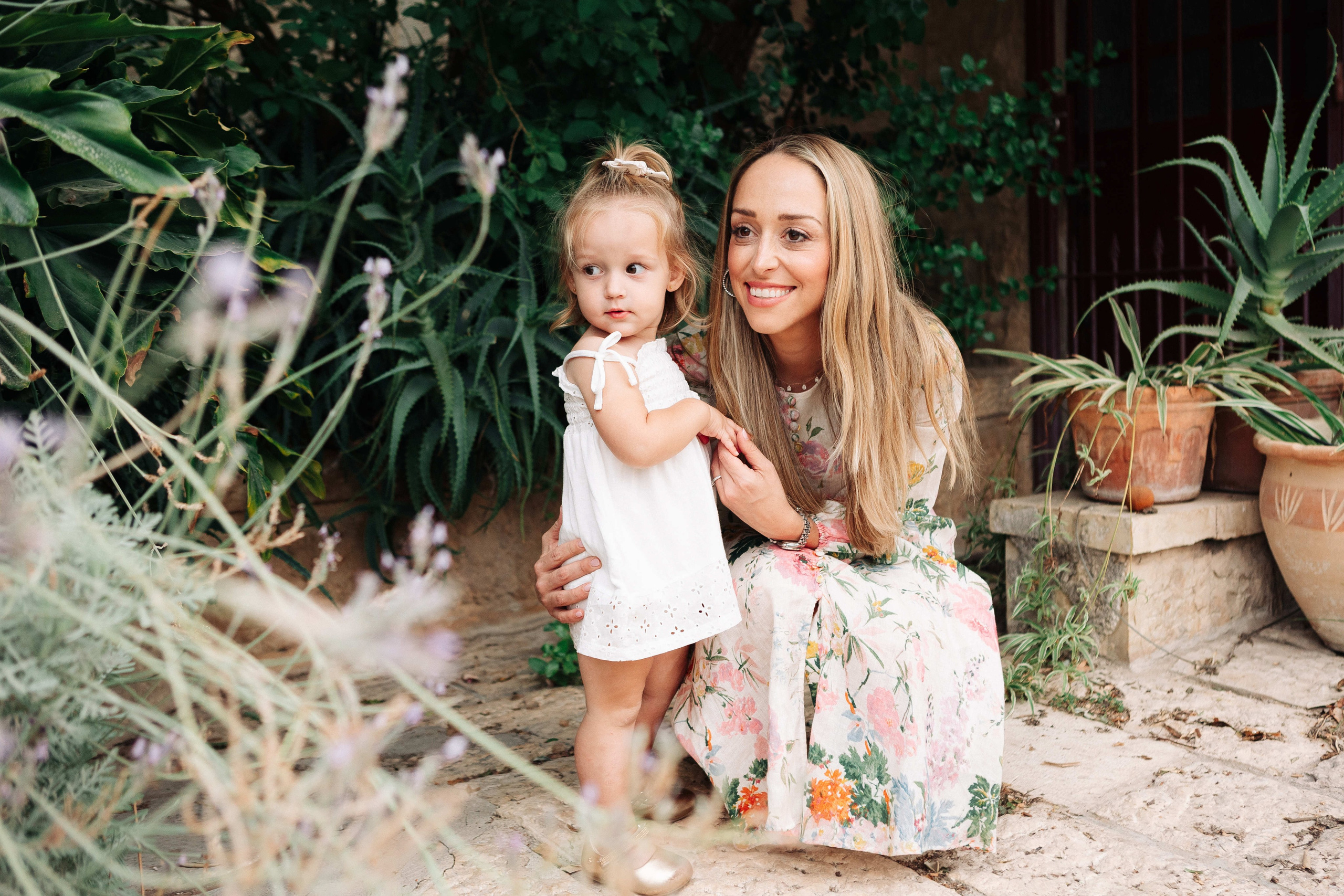 BIG FAMILY IN YAMIN MOSHE. Https://shi-photo.com/