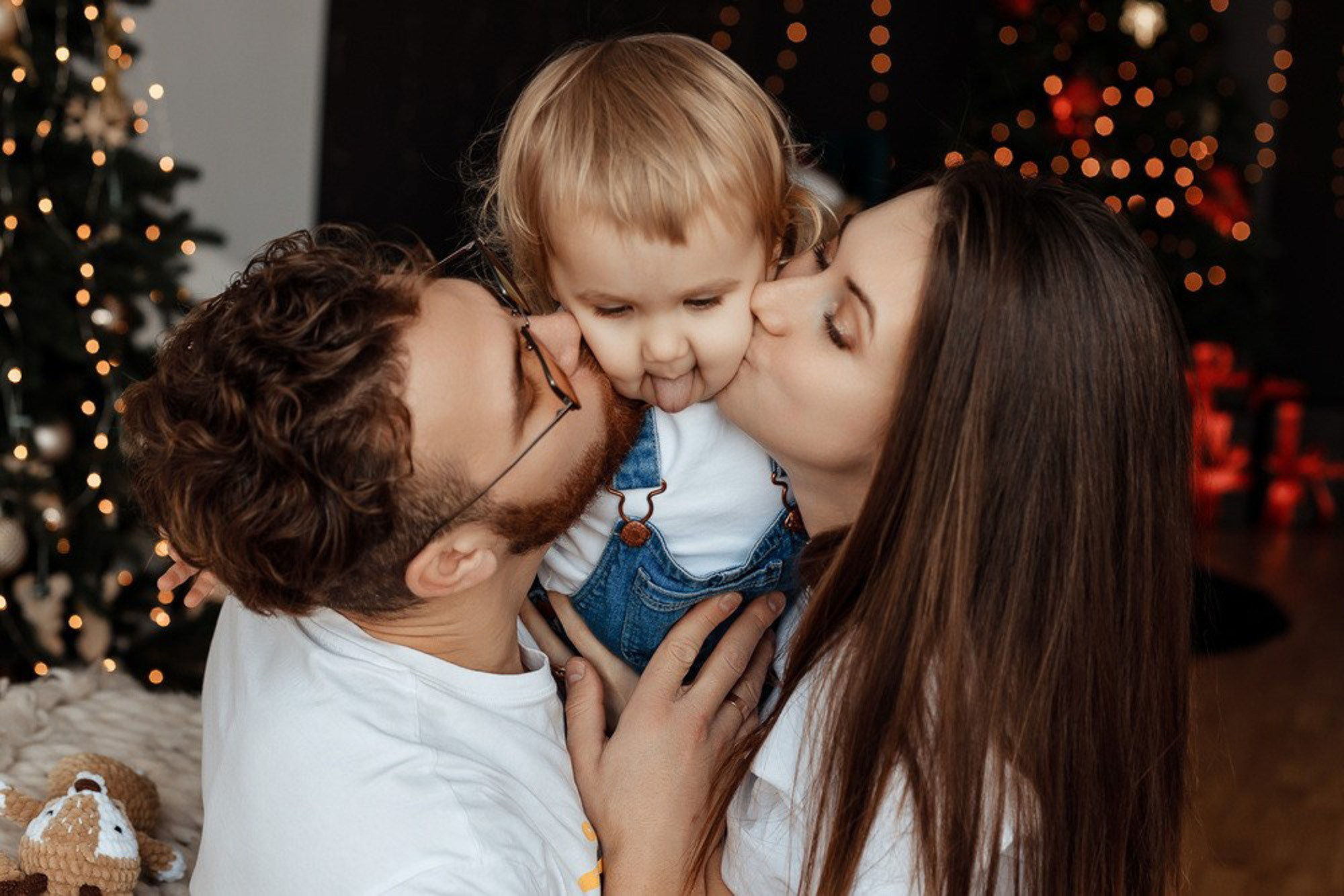 Сімейна фотосесія в студії. Photokostin.com