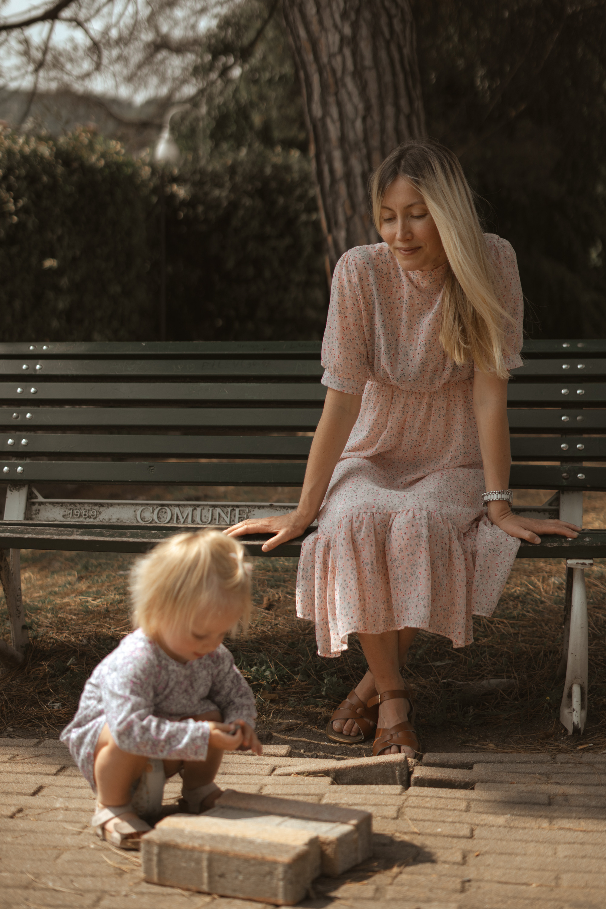 Tania and Glafira. PHOTOGRAPHER IN ITALY