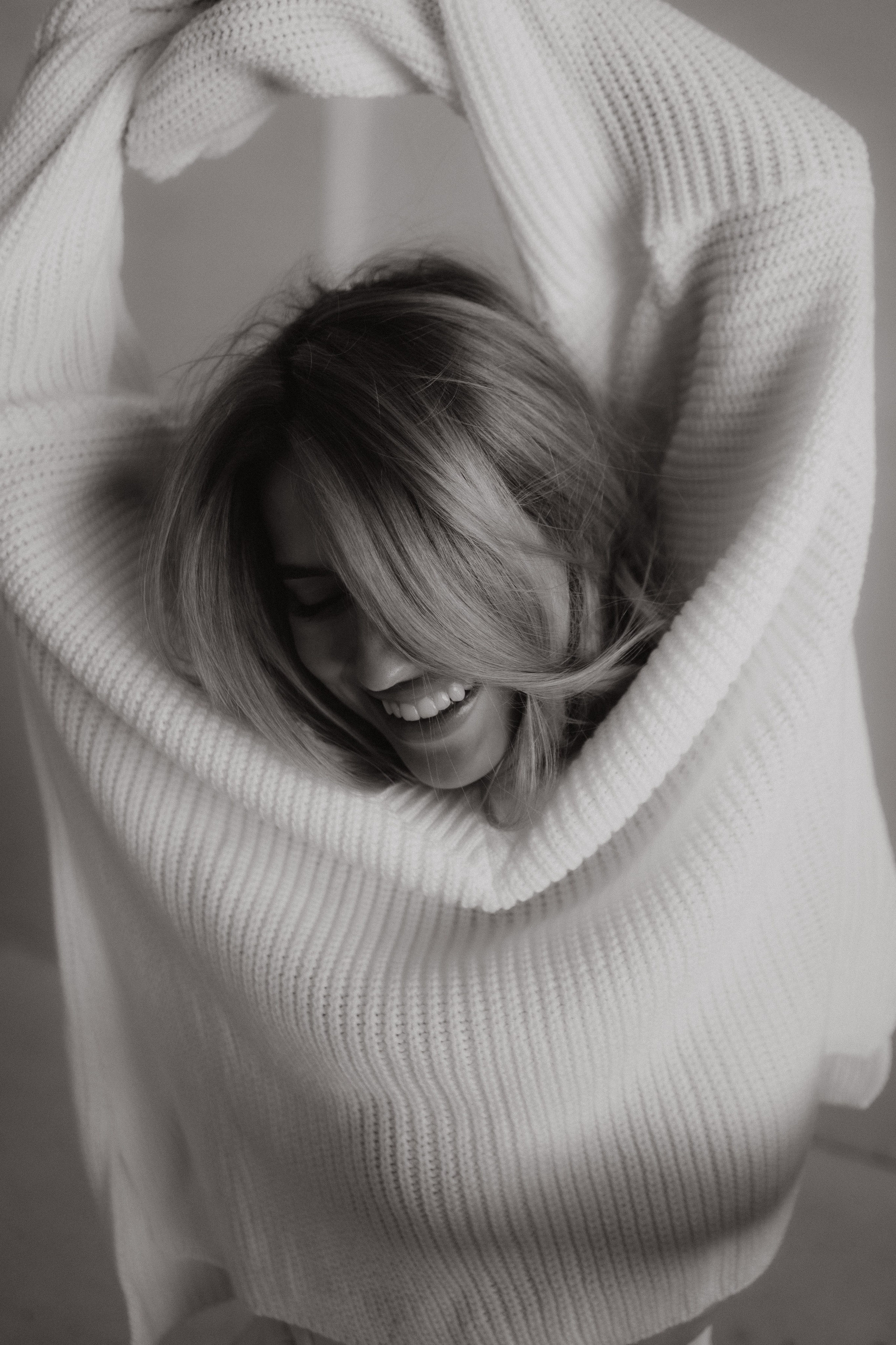 Veronika. Lens Captures Life