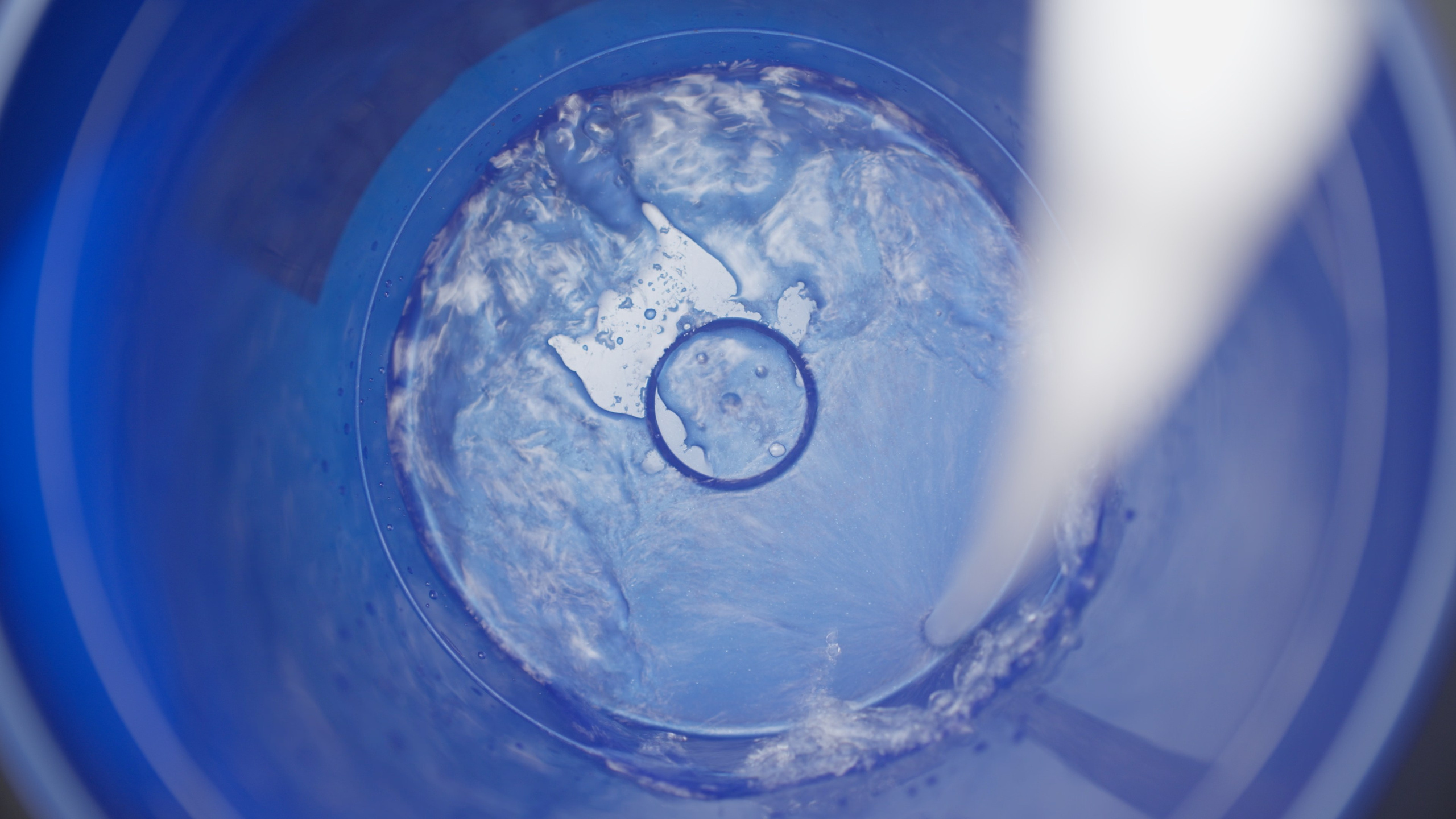 Easy Tabs “Mijenjamo Igru”. Hamza Makić Cinematographer, Photographer & Visual Artist